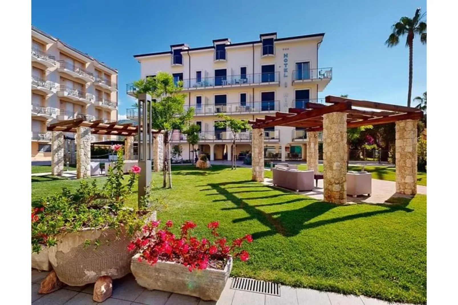 Residence Miriam - APARTMENT TWO BEDROOMS 4 Personen-Tuinen zomer