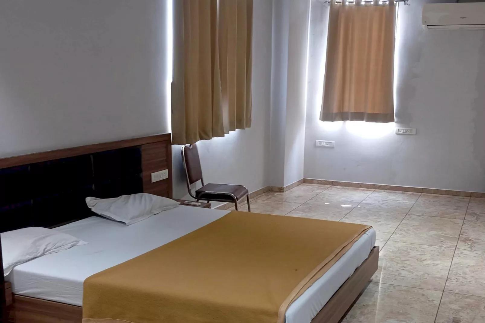 Collection O Kalol Junction Formerly Hotel Prime Land - Slaapkamer