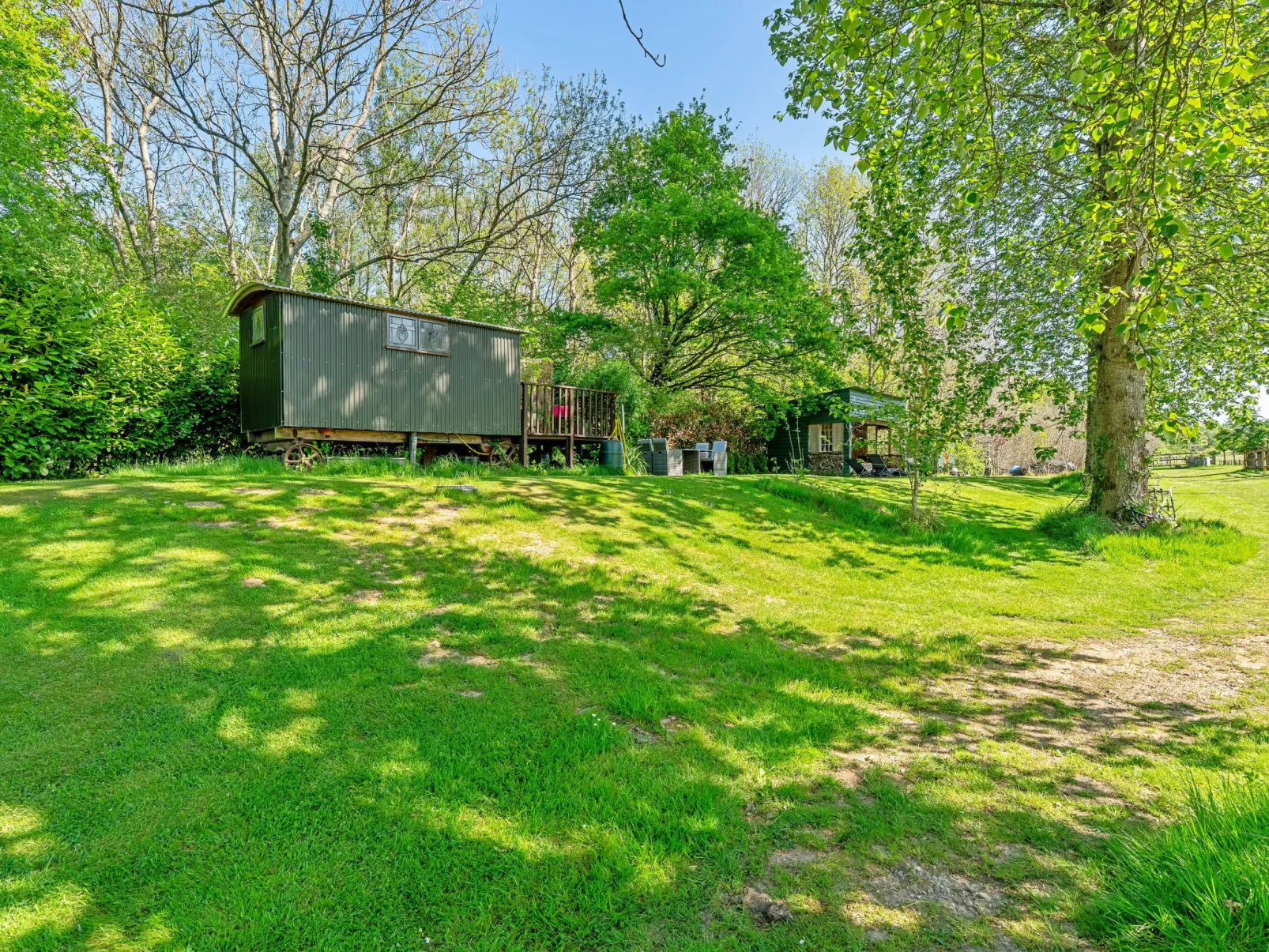 Shepherd's Hut at Hilltop Farm - Buiten