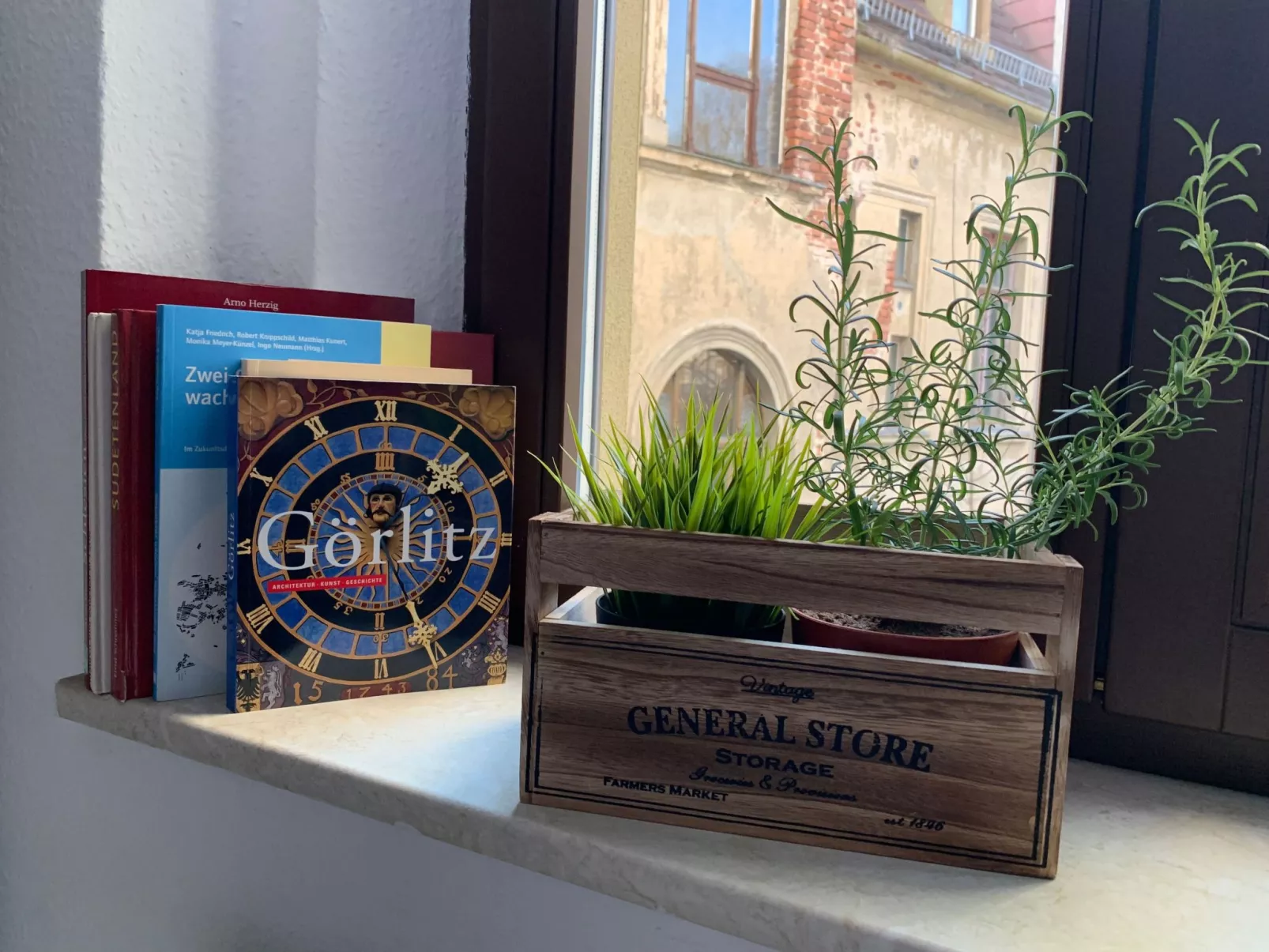 Design Apartment I, hell, 35 Quadratmeter, Zentral zu Grenze Altstadt Park, Gra - Image-tags.info