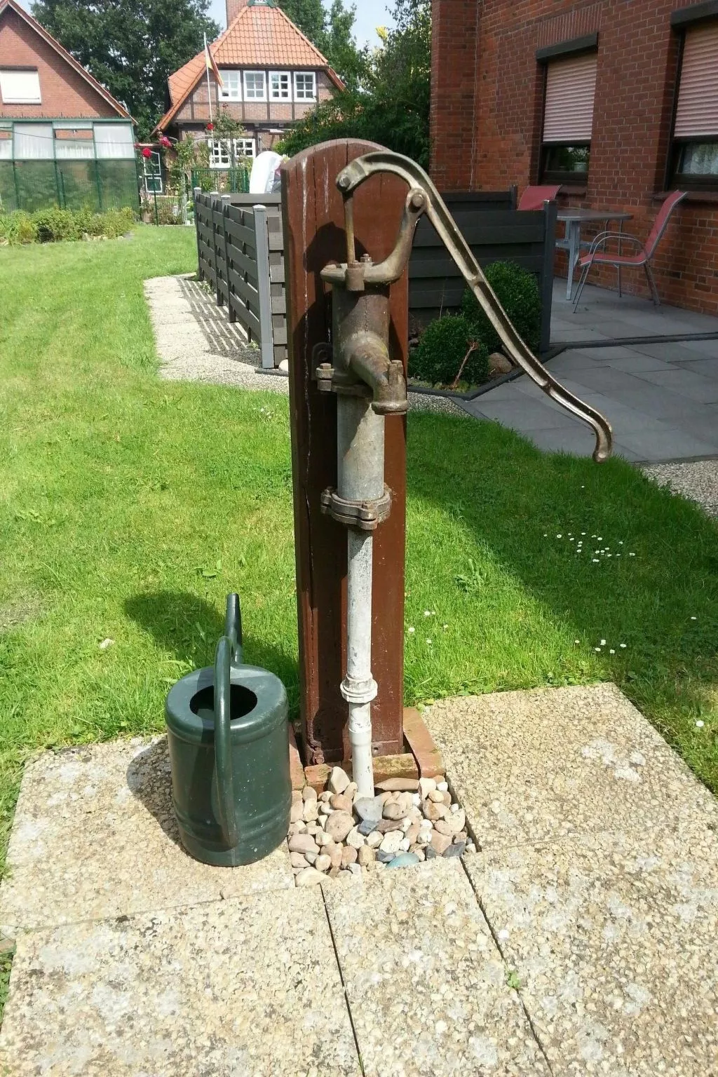 Großzügige Ferienwohnung mit Garten und Terrasse, nur zwei Kilometer vom Strand - Image-tags.info