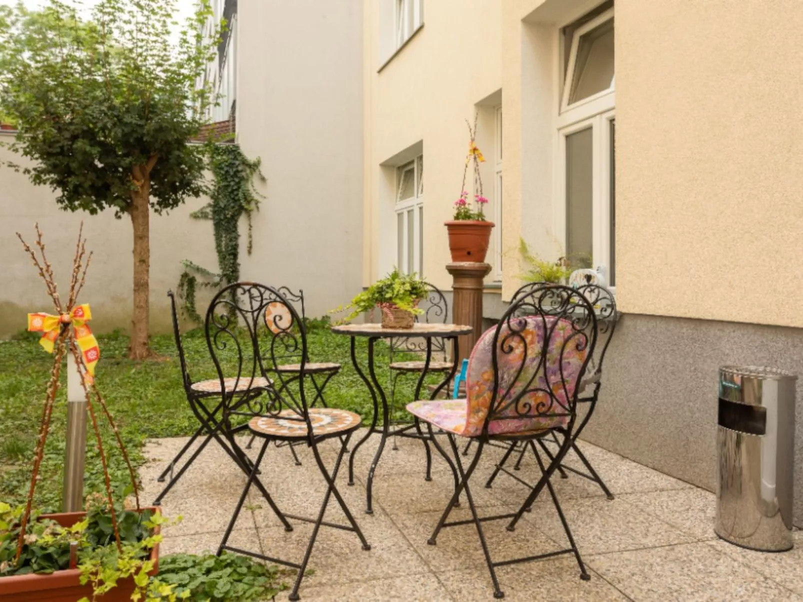 Wohnung in Fünfhaus mit Garten - Image-tags.info