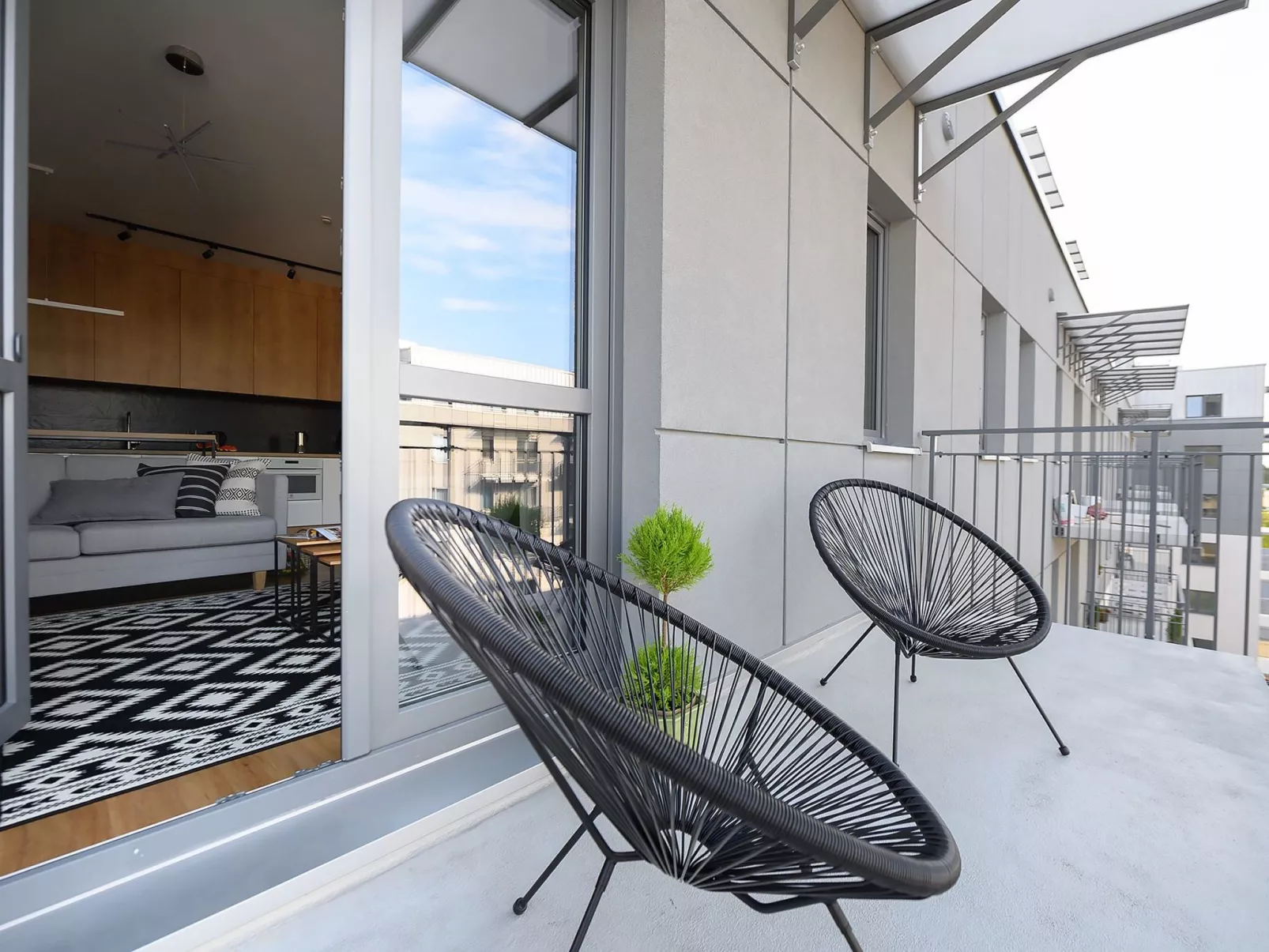 Suite mit Balkon-Image-tags.info