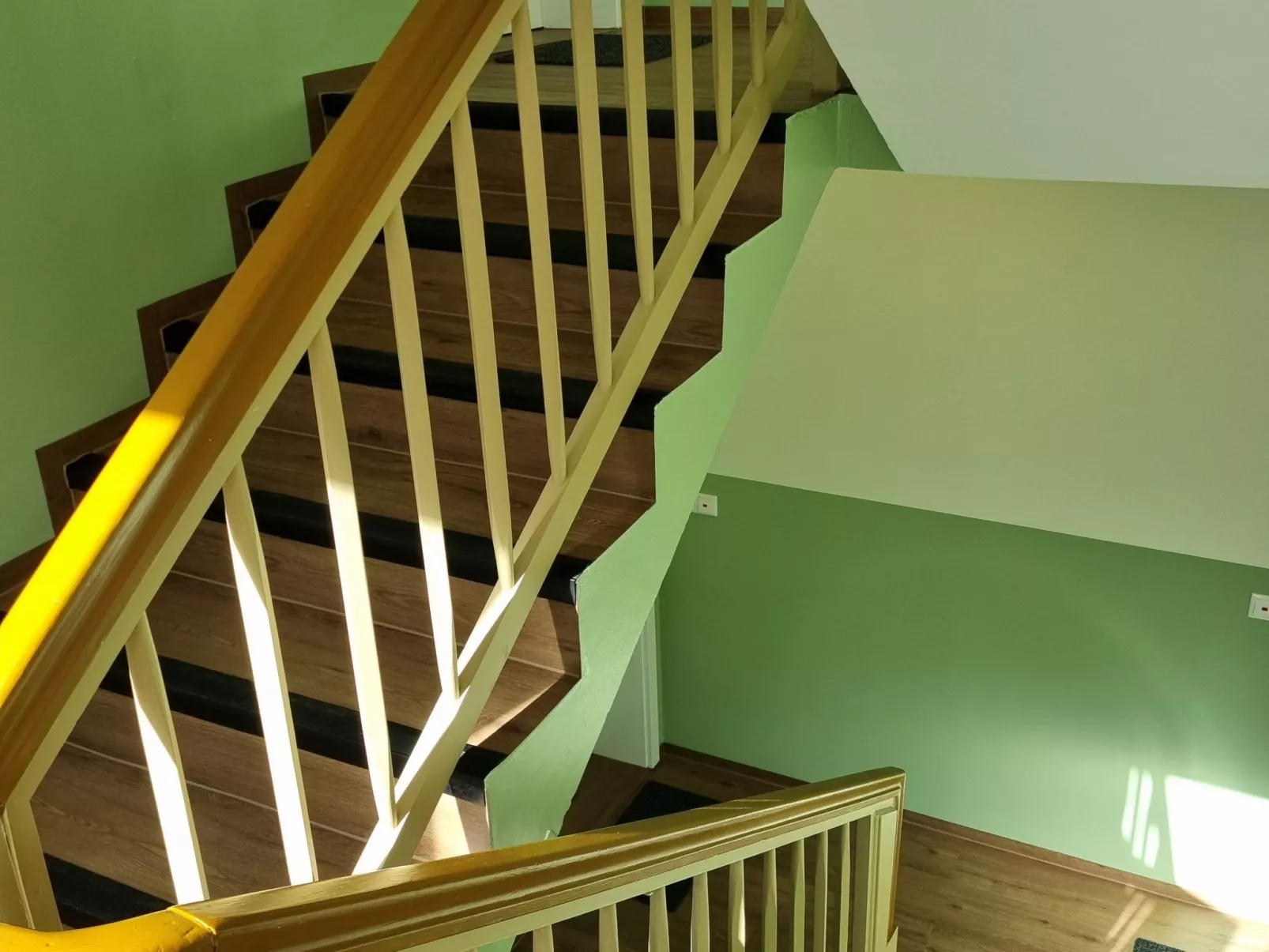 Kernsanierte Ferienwohnung in ruhiger und zentraler Lage - Image-tags.info