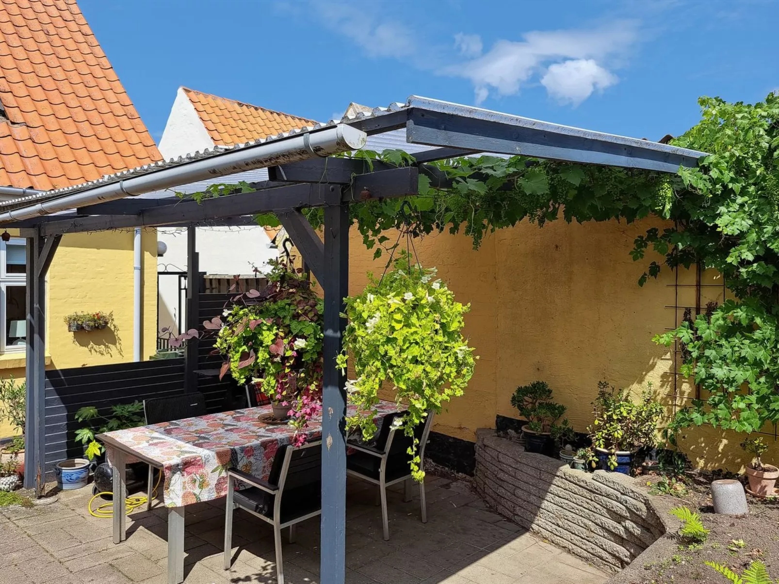 "Noreen" - 500m from the sea - Buiten