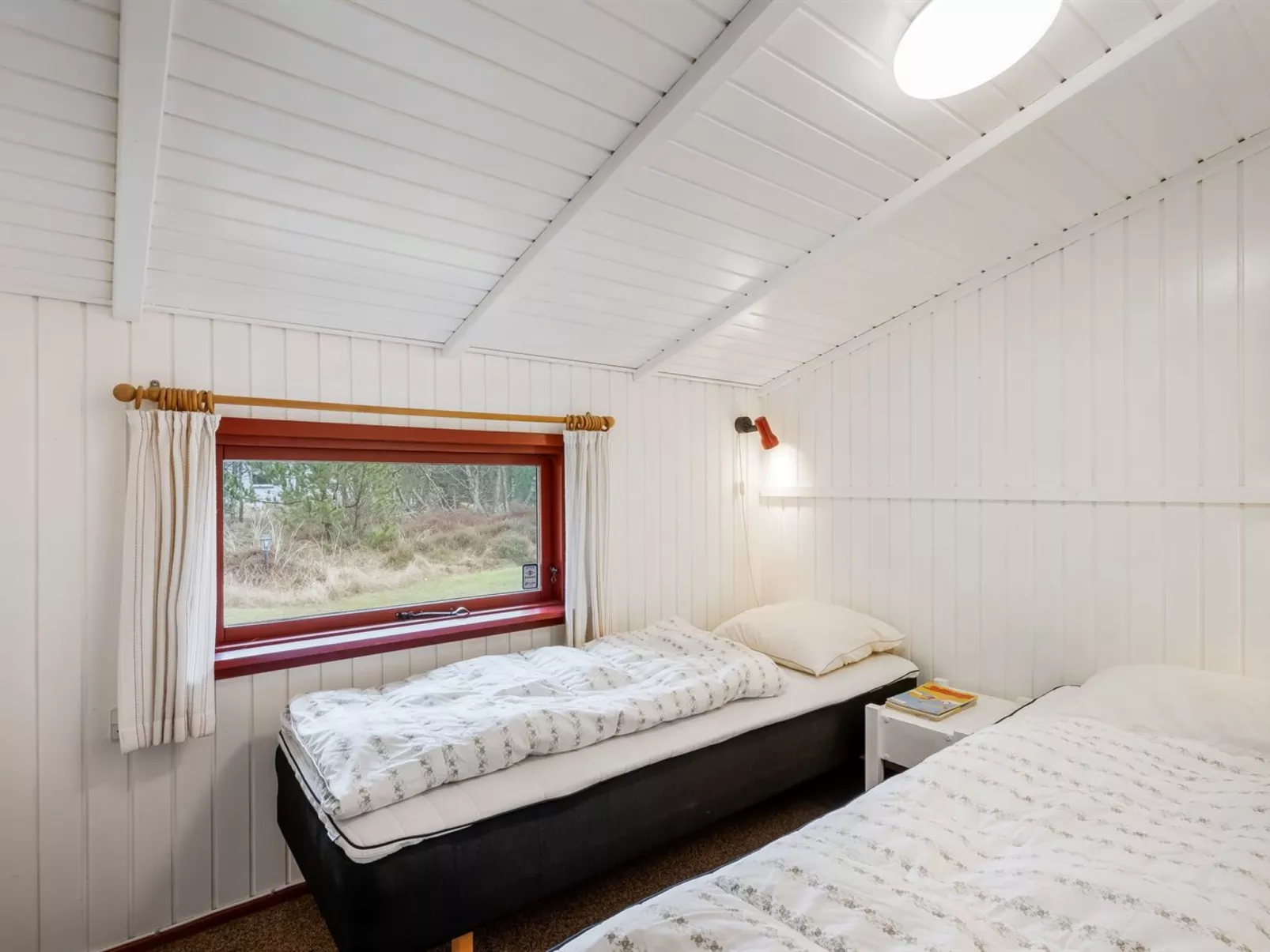 "Samine" - 1.2km from the sea - Binnen