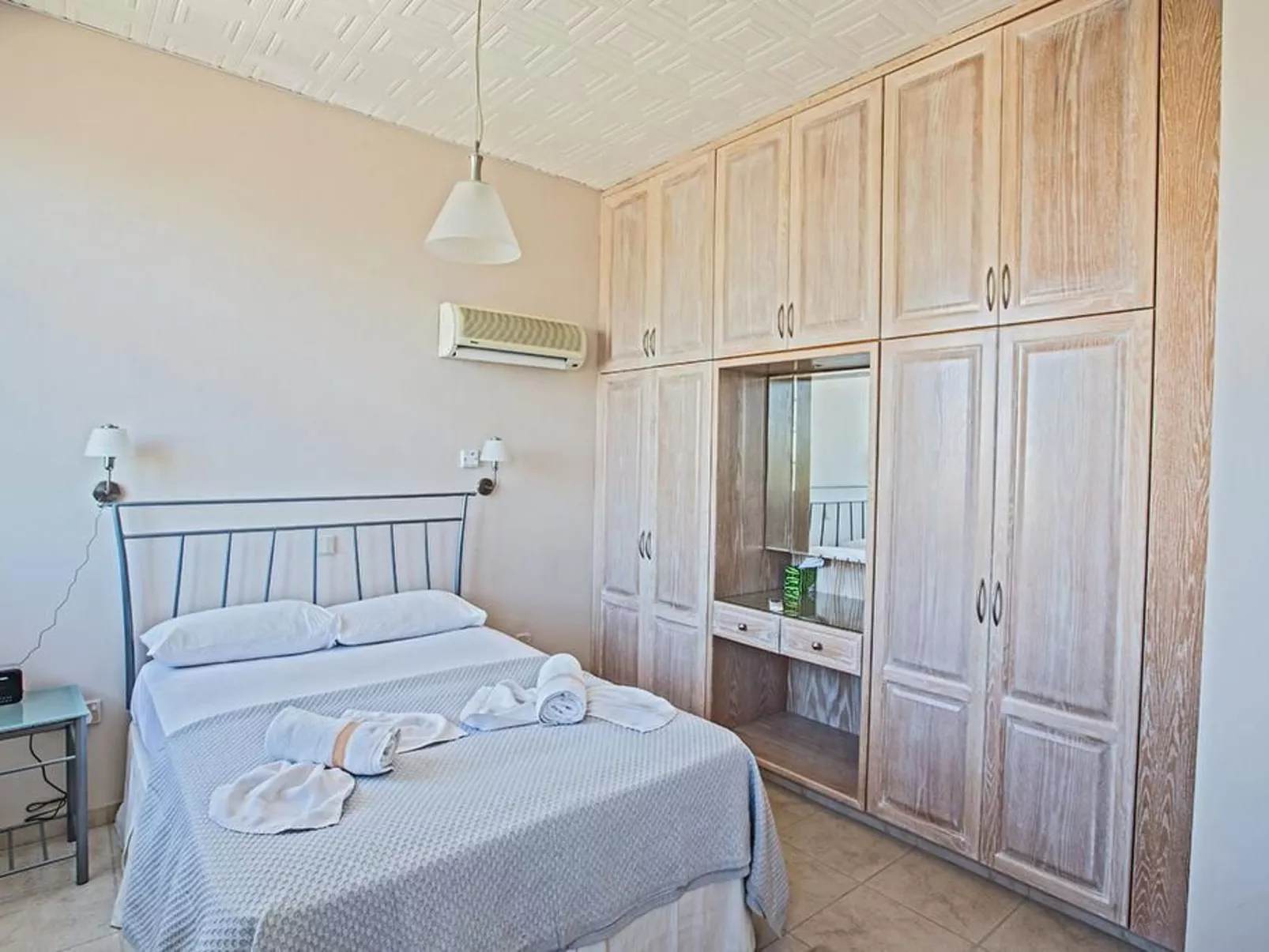 Familienvilla in Paralimni mit spektakulärer Aussicht - Image-tags.info