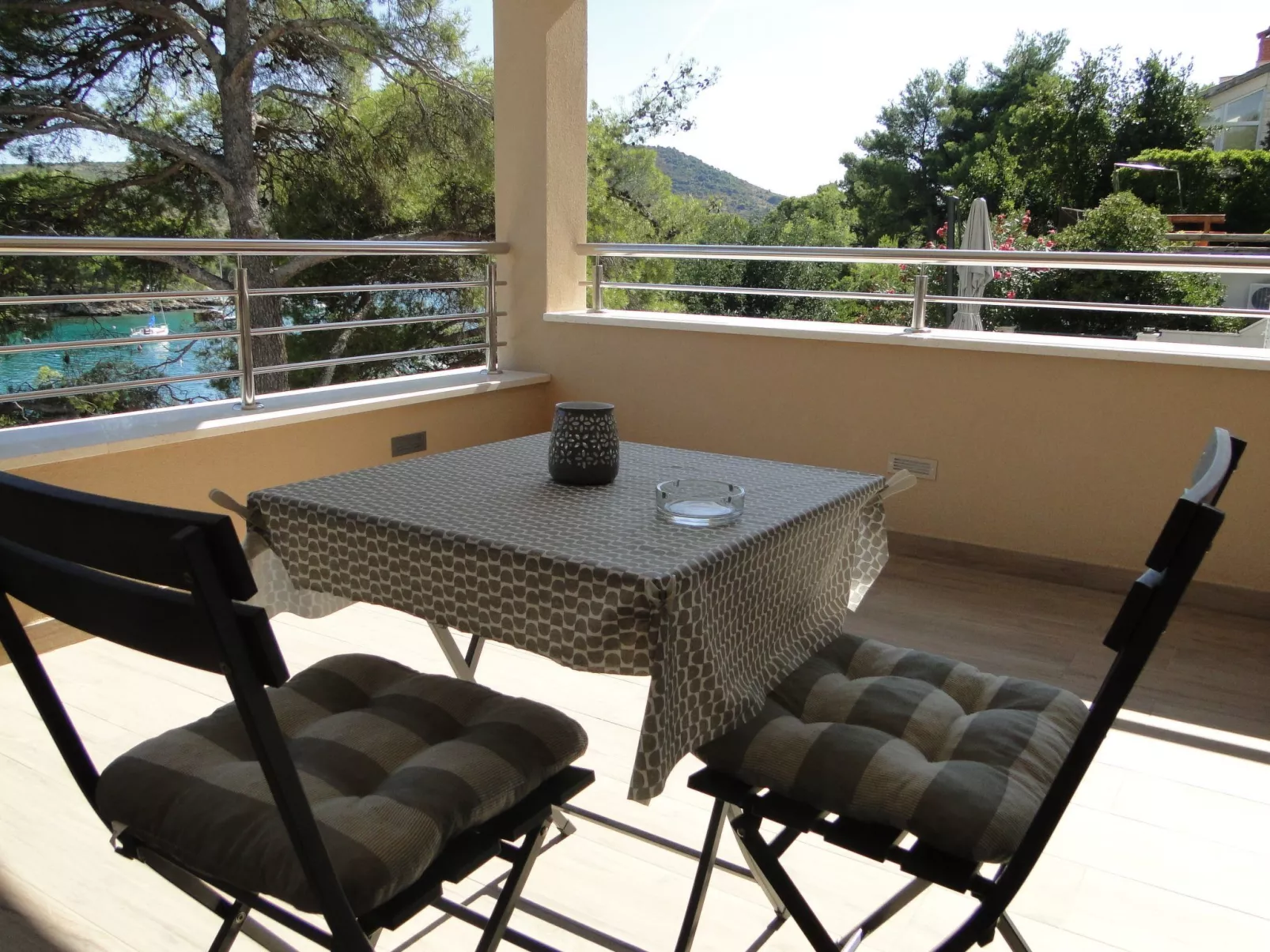 Villa Aurea 4 - Image-tags.info