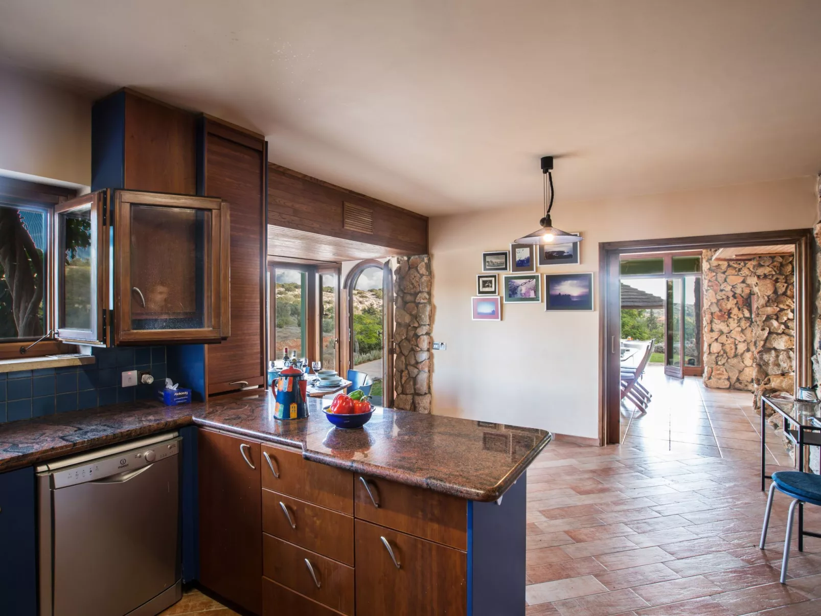 Private Villa mit Panoramablick auf das Meer - Image-tags.info