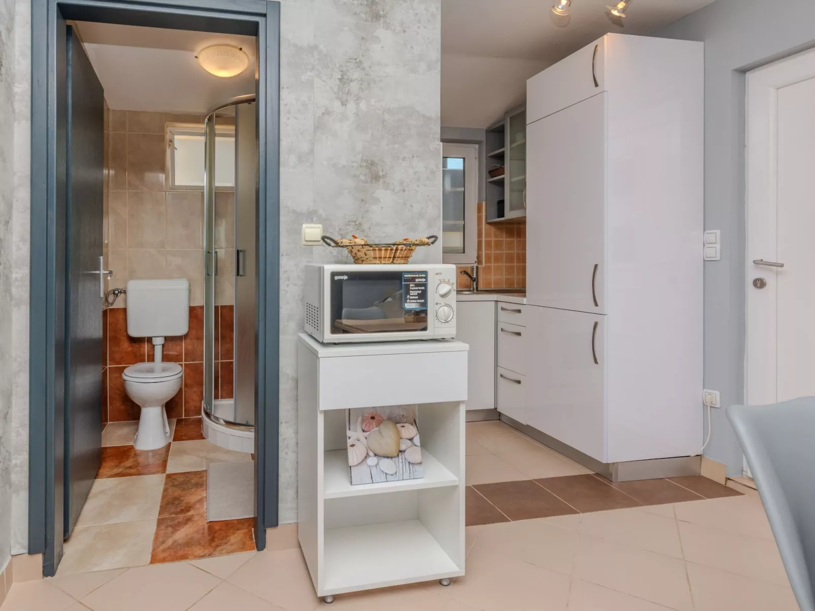 Apartment Mahnet 2 - Image-tags.info