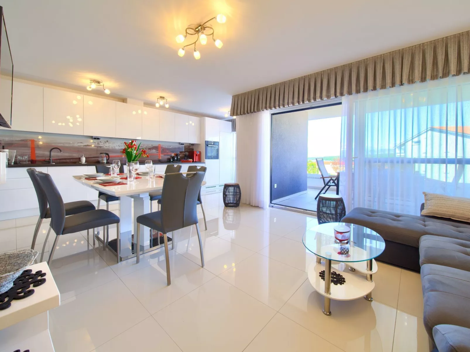 Wohnung mit privatem Balkon - Image-tags.info