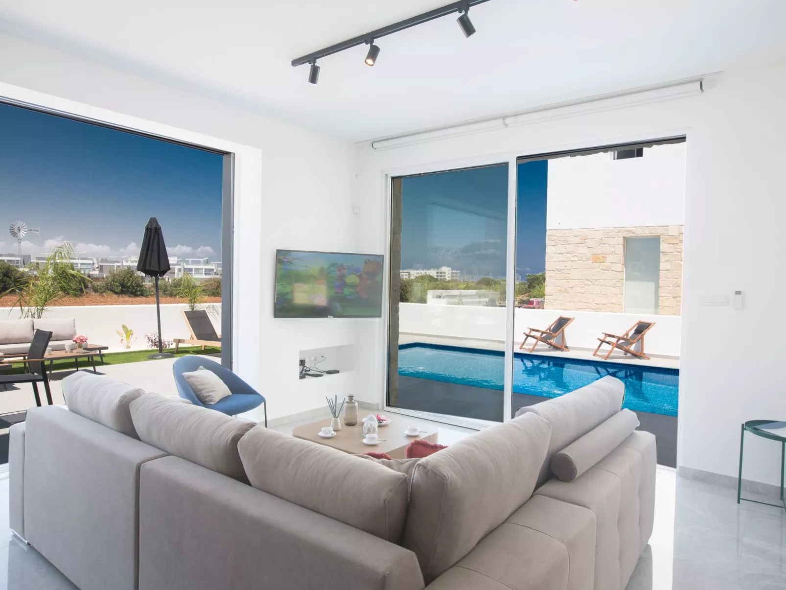 Protaras Vie Bleu Villa mit Pool, im Zentrum - Image-tags.info