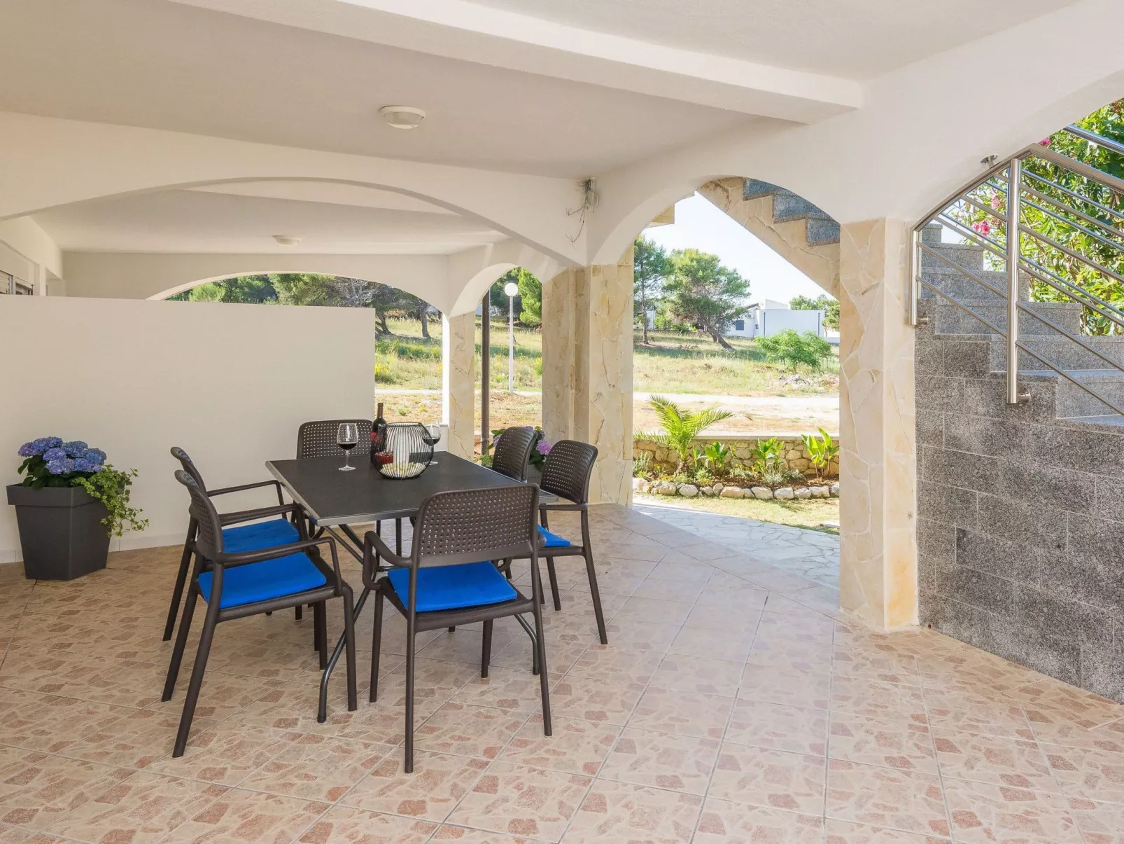 Apartment Andelic 1 - Image-tags.info