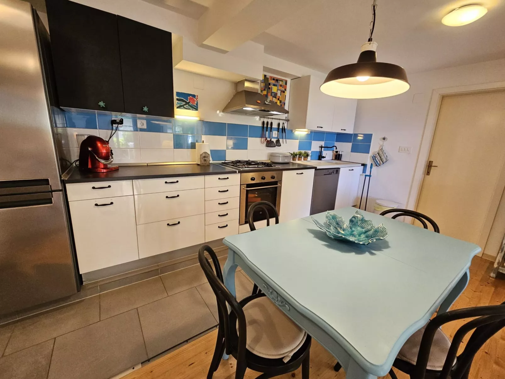 Barbara mit wünderschöne Terrasse - Image-tags.info