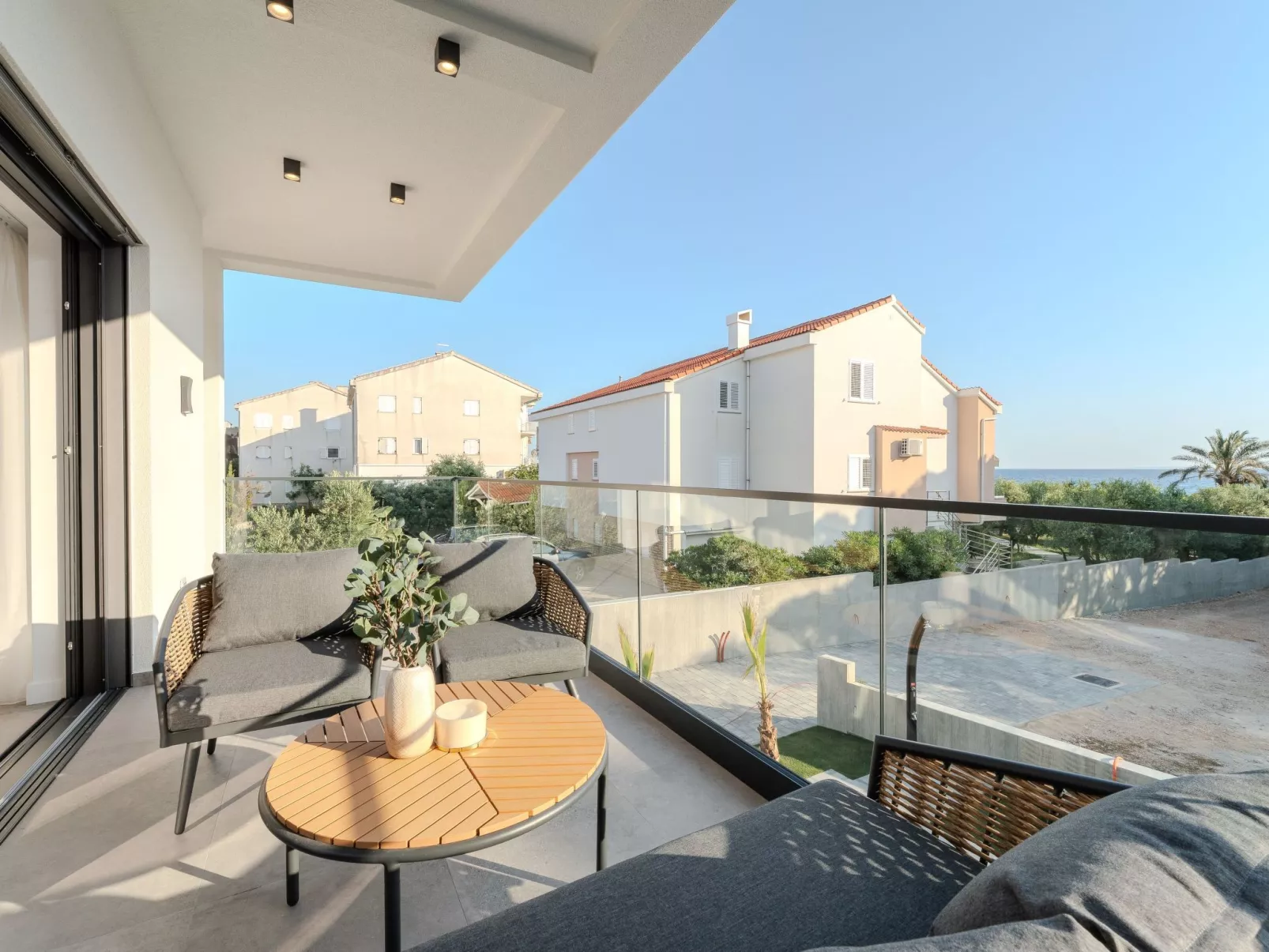 Vier-Schlafzimmer-Wohnung Dantela mit Tauchbecken - Binnen