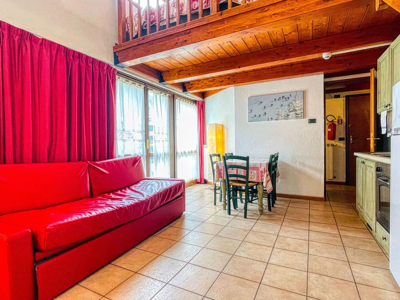 Zwei-Zimmer-Wohnung im Dachgeschoss 5 p. l. Villa Frejus - Image-tags.info