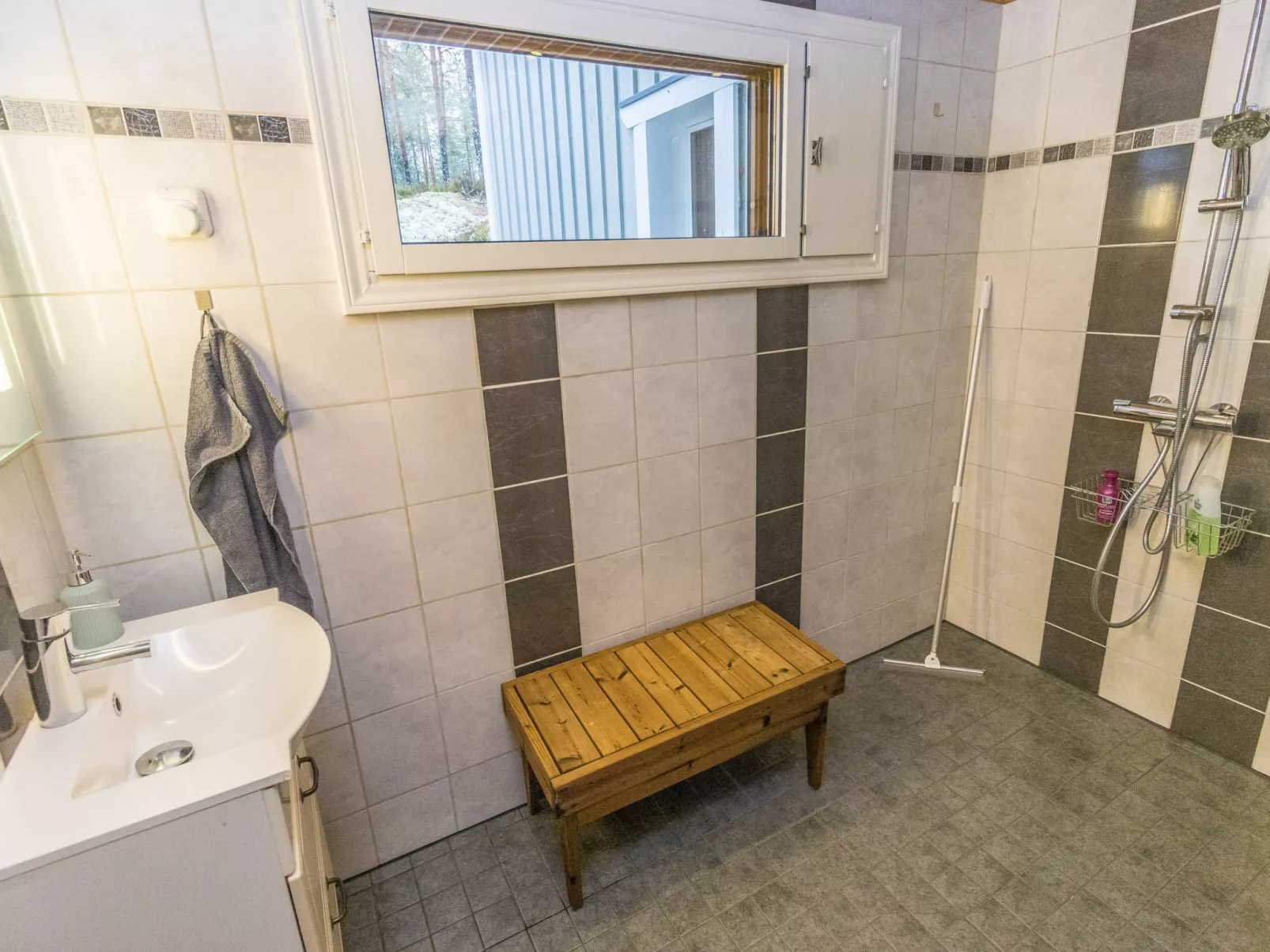 Villa hyppykallio - Binnen