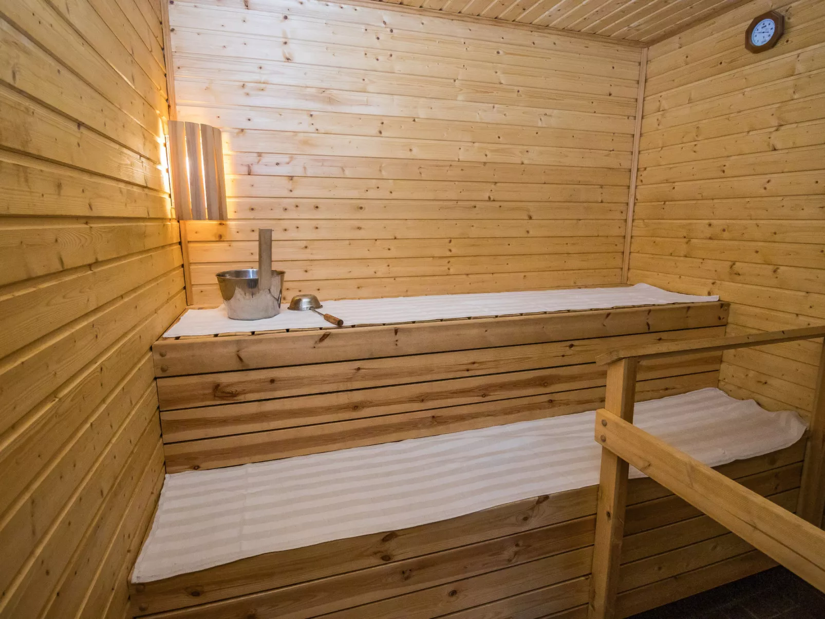 Villa wilhelmiina - Binnen