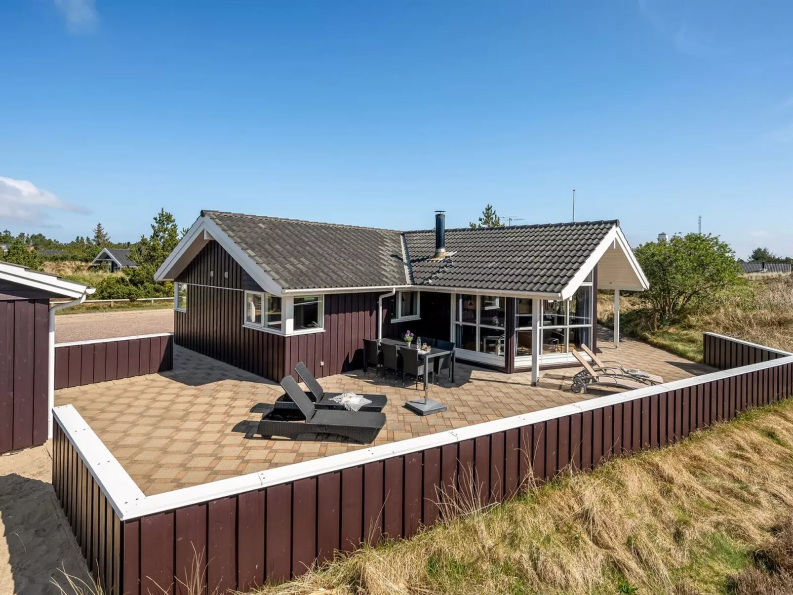 "Arine" - 700m to the fjord - Buiten