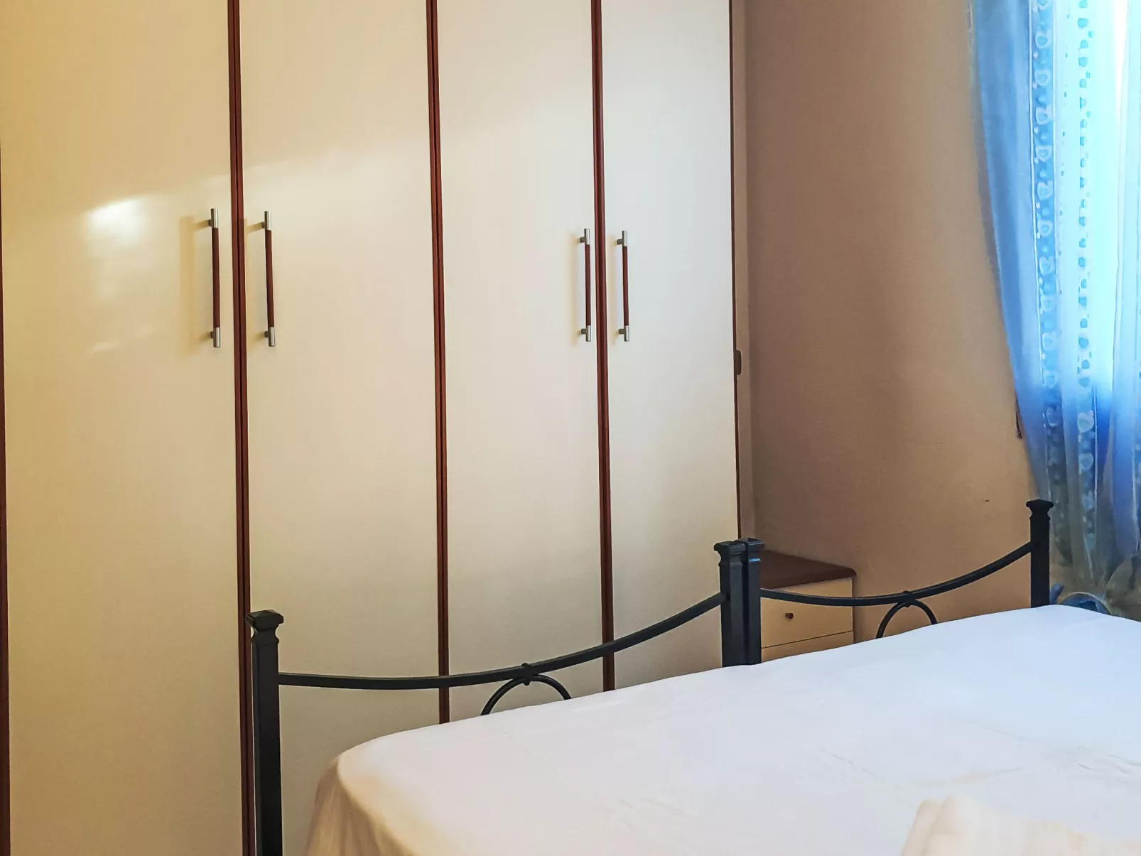 Irene, dolce brezza - Binnen