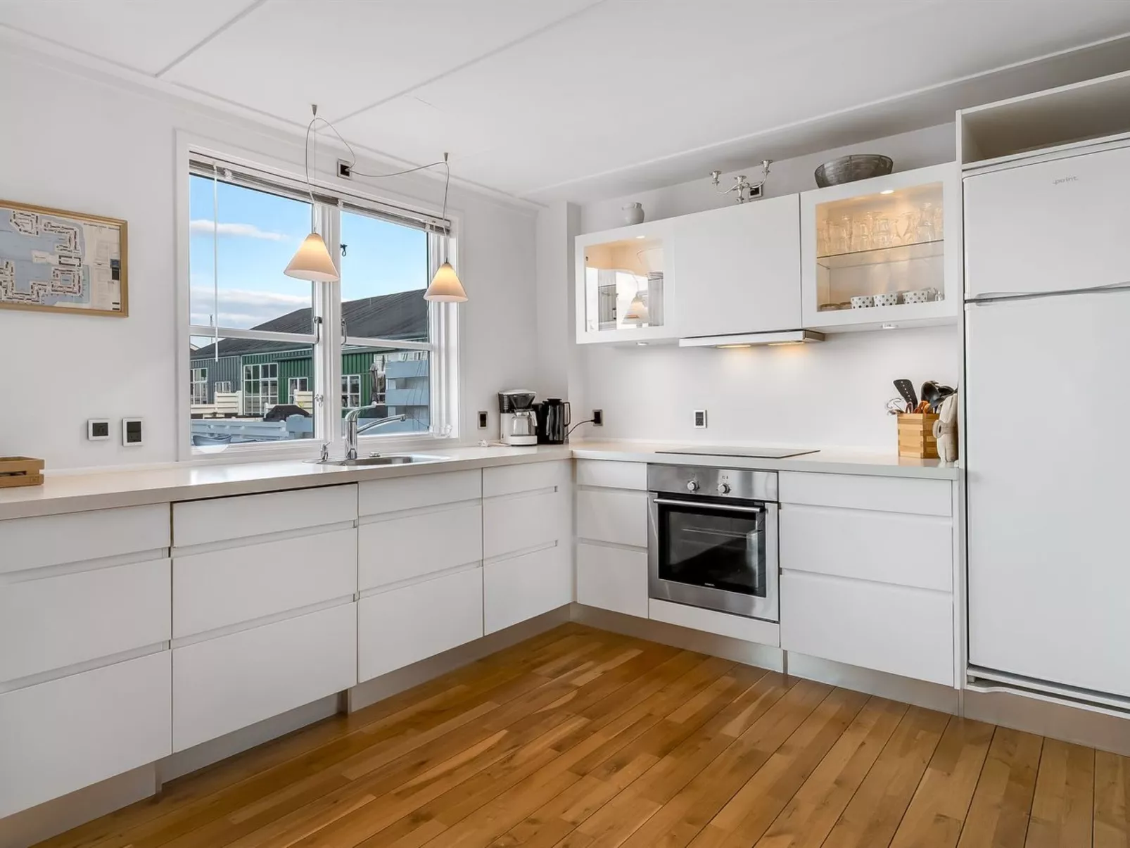 "Fina" - 10m from the sea-Binnen