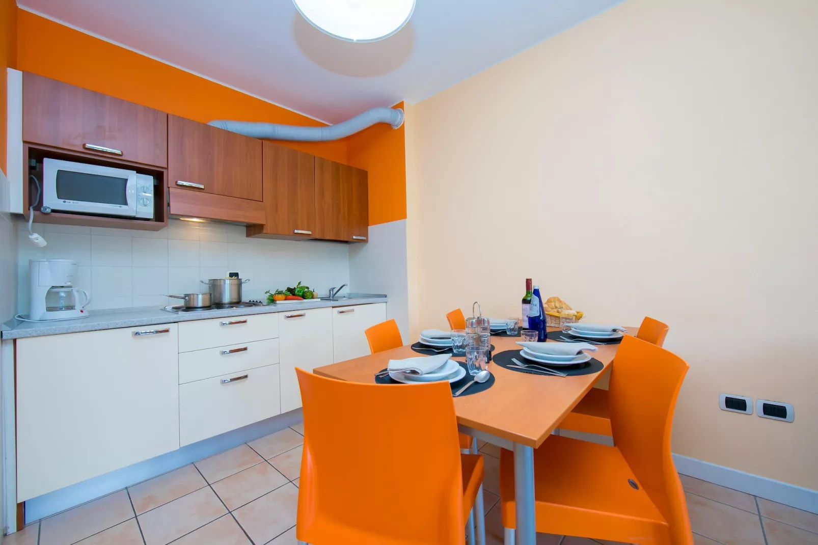 RESIDENCE PORTO LETIZIA - PALACE-1ROOM APT 4 PAX MOUNTAIN VIEW PLUS 8203 - P1MP4 - Keuken