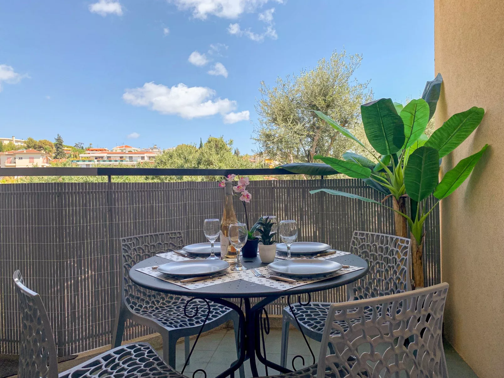 Cimiez Les Pins - Buiten