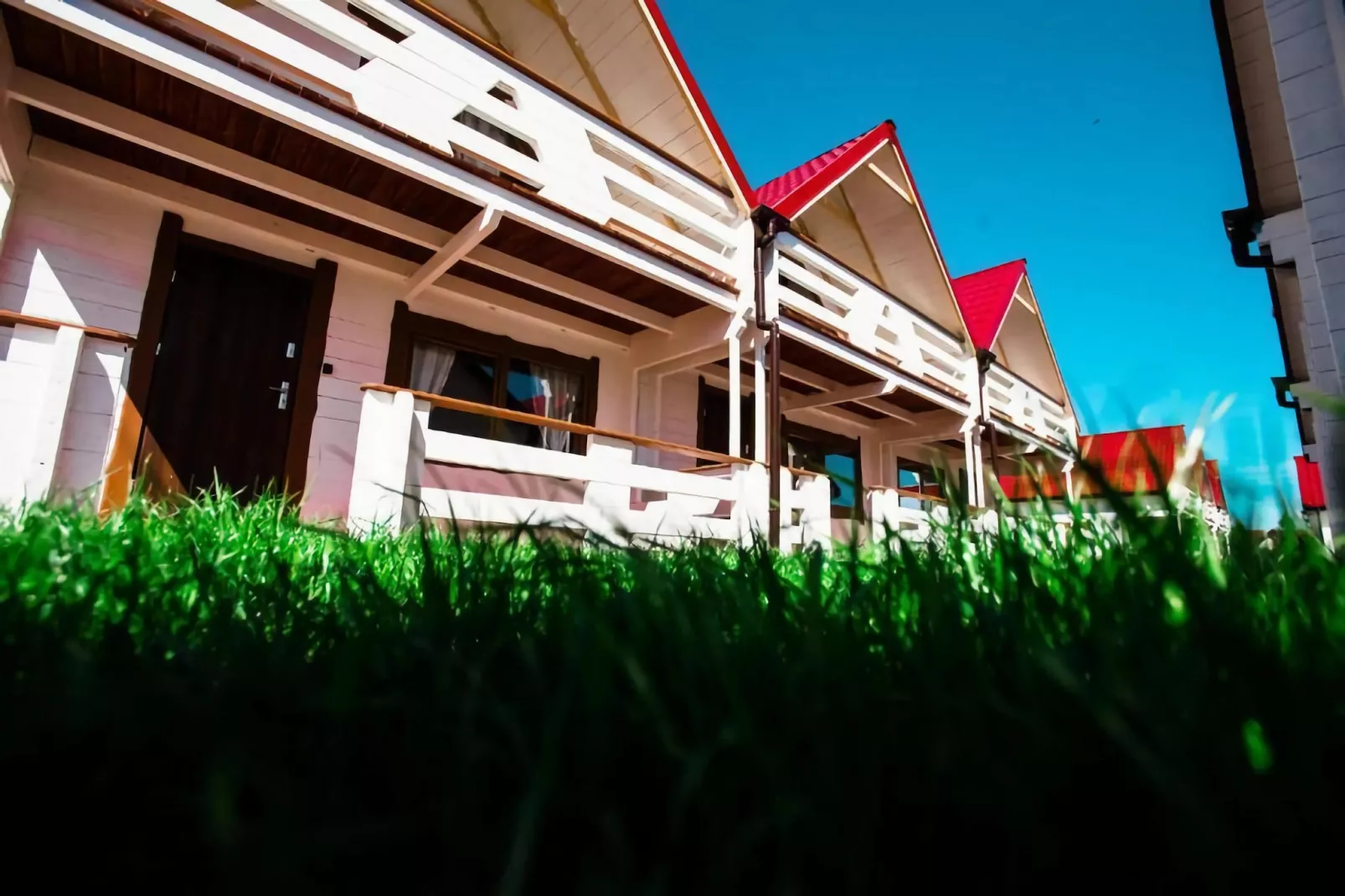 Domki wakacyjne 6-osobowe Ustronie Morskie - Buitenkant zomer