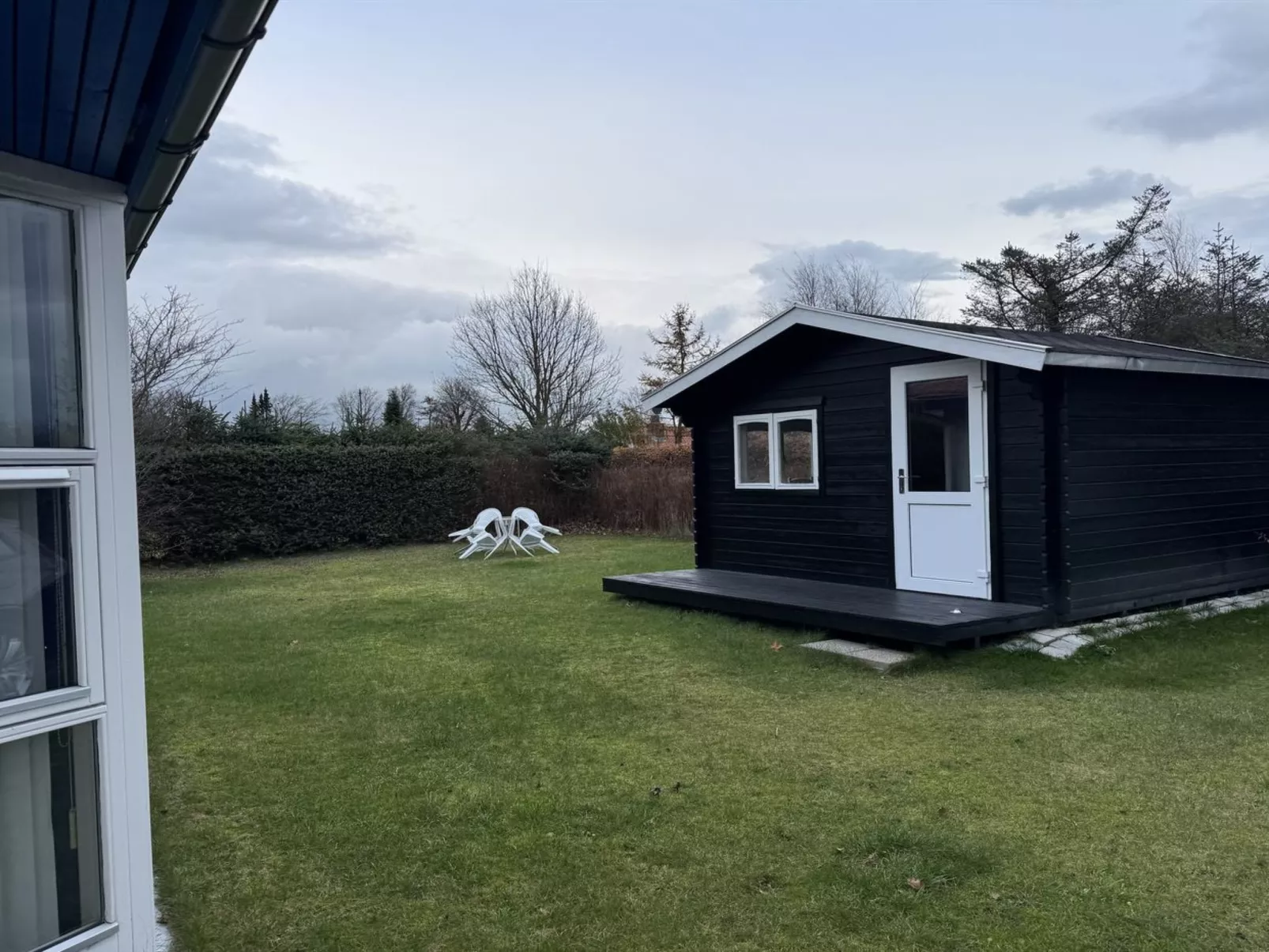 "Allyson" -  from the sea-Binnen