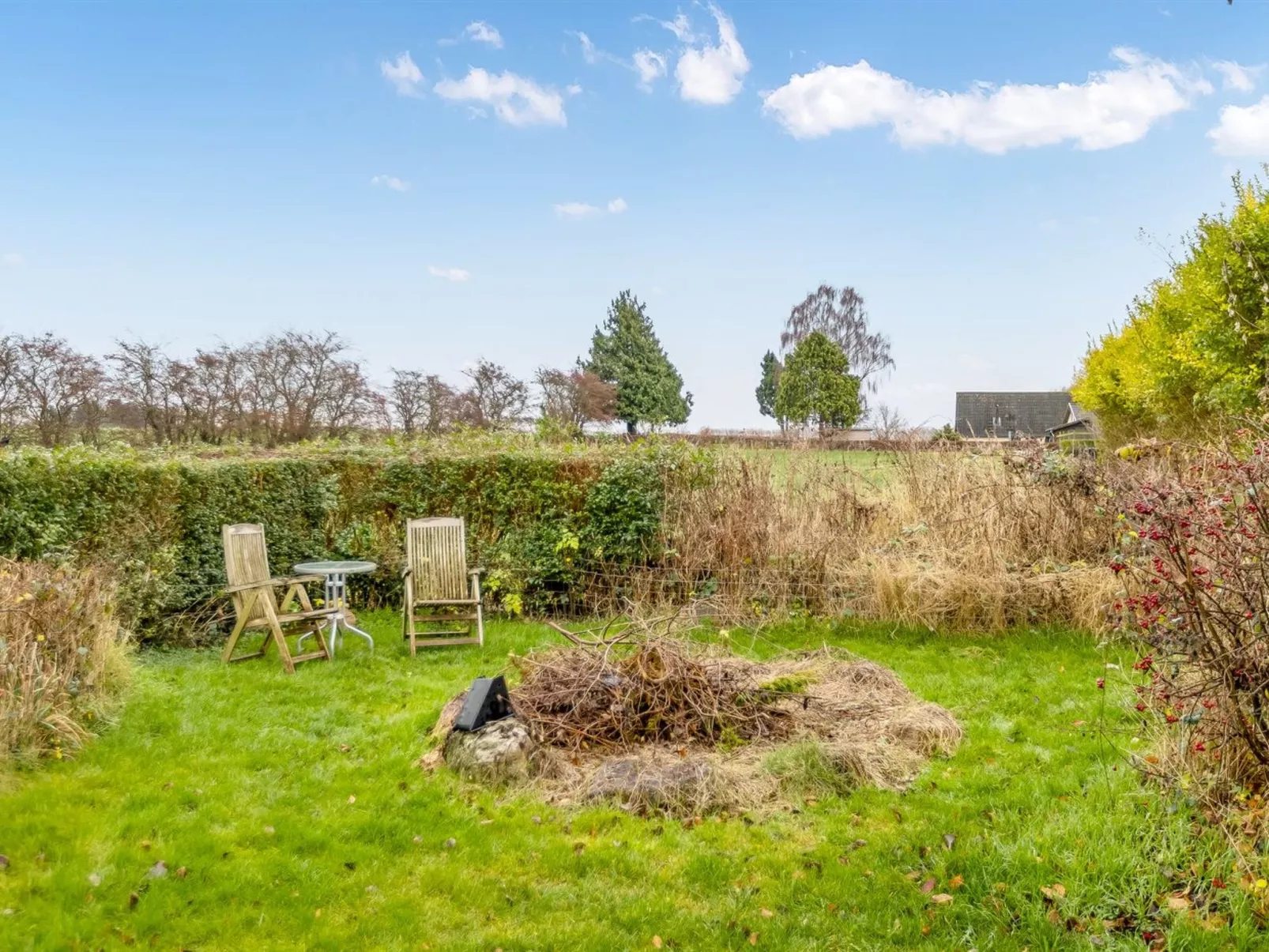 "Yorik" - 1.6km from the sea-Buiten