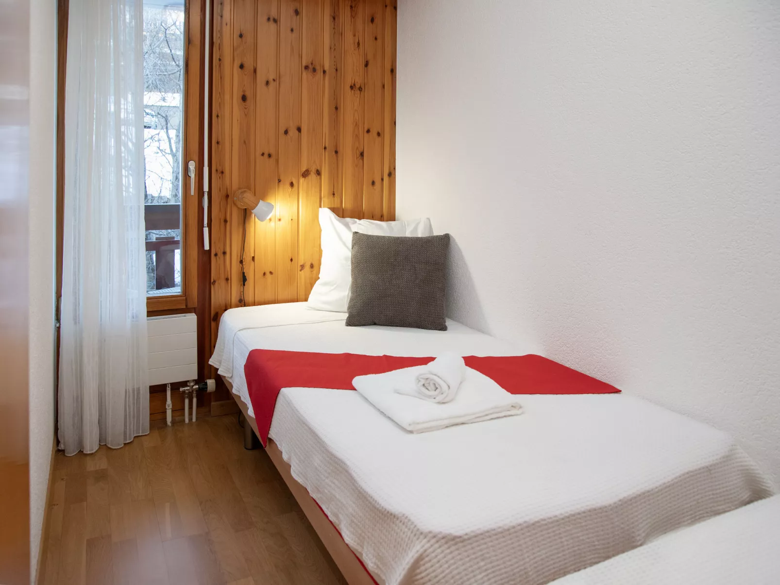 Eaux-Vives 205-Binnen