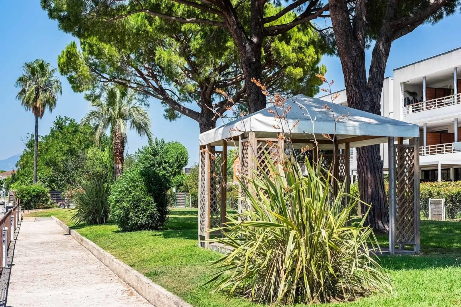 Carre Marine N°214 - 2P4-Buitenlucht