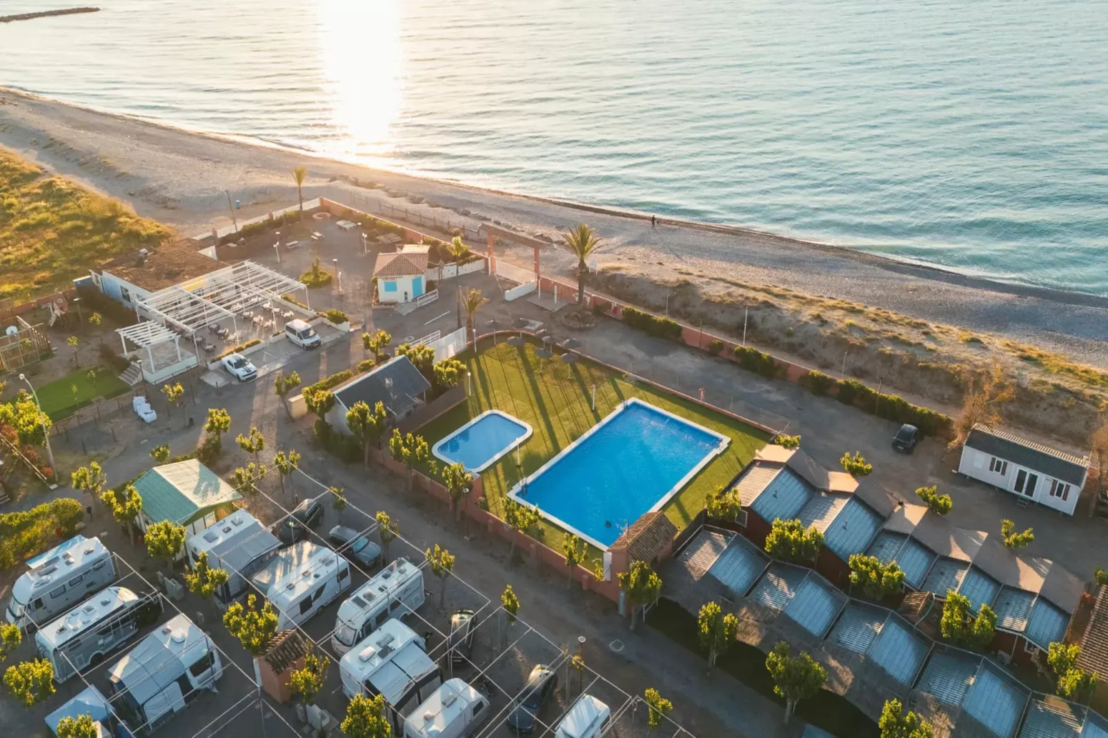 HOLA CAMP CHILCHES-Comfort 2-Gebieden zomer 5km