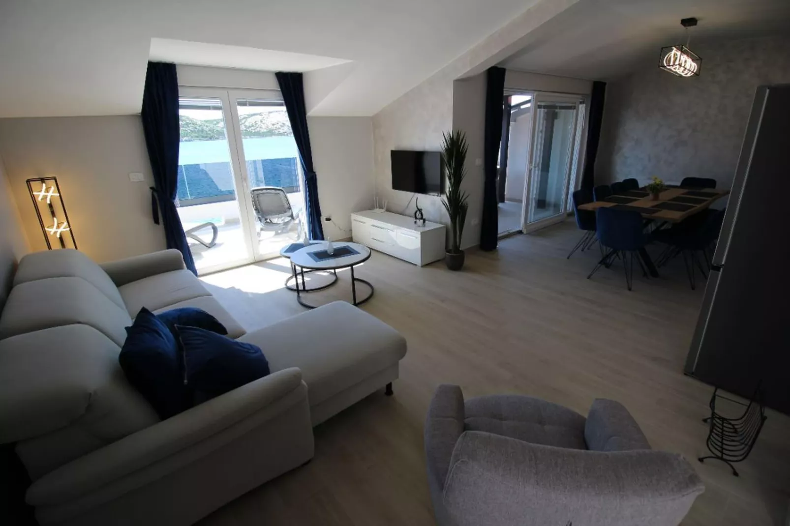 Penthouse - Typ 6plus2-Woonkamer