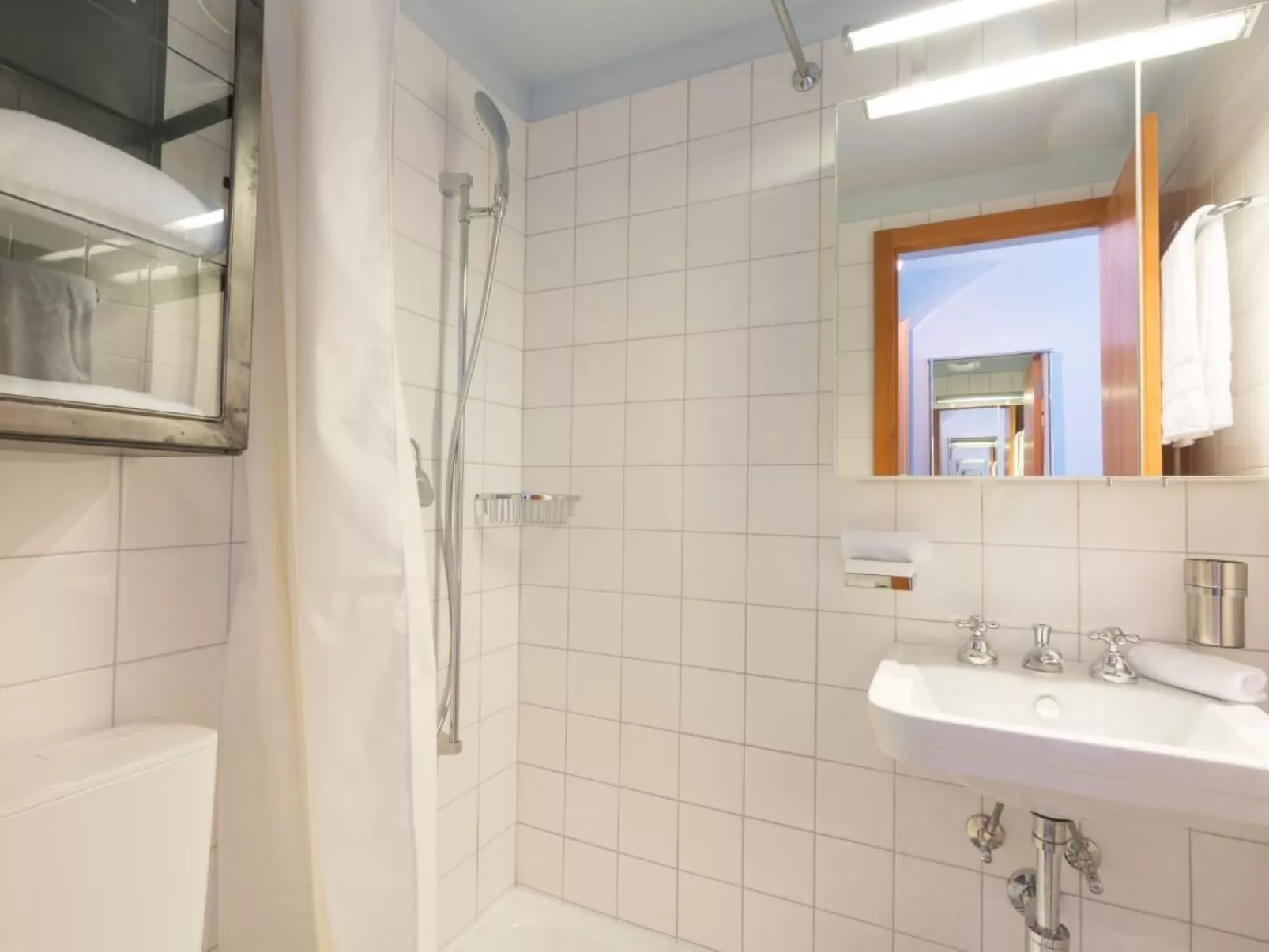 Chesa Survial 4 - Image-tags.info