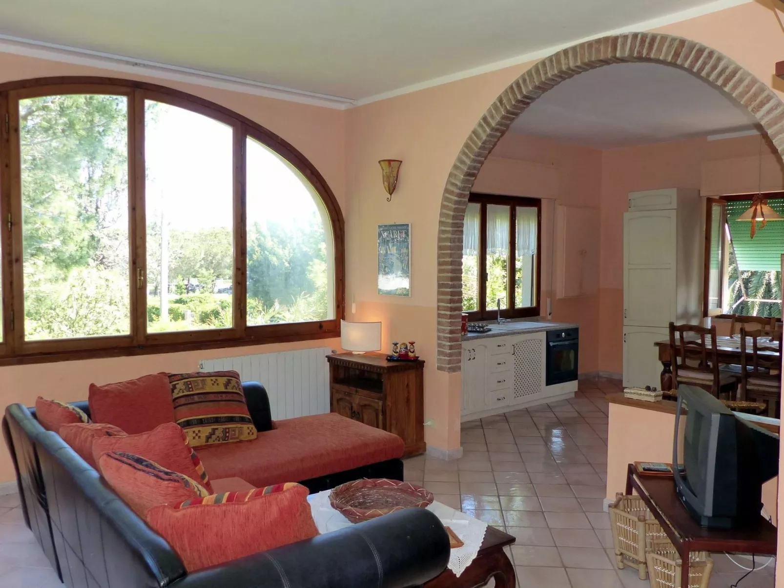 Große Wohnung in Mazzanta mit Schöner Terrasse - Image-tags.info