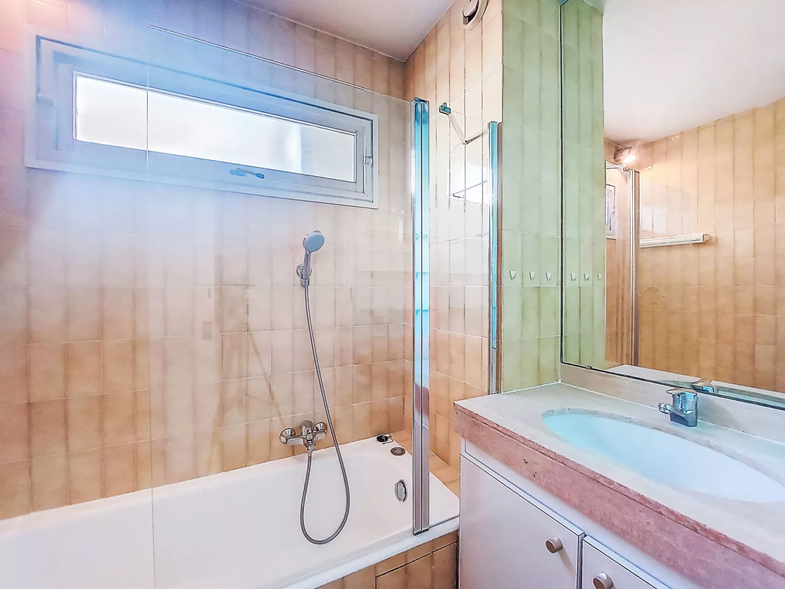 Cannes Midi - Binnen