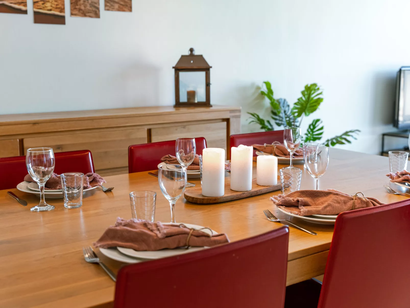 Trondjhem with seaview - Binnen