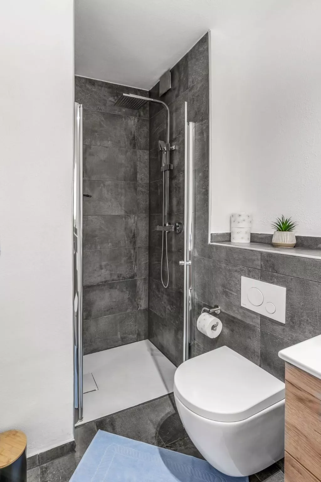 Appartement in Südfriedhof mit Großem Balkon - Image-tags.info