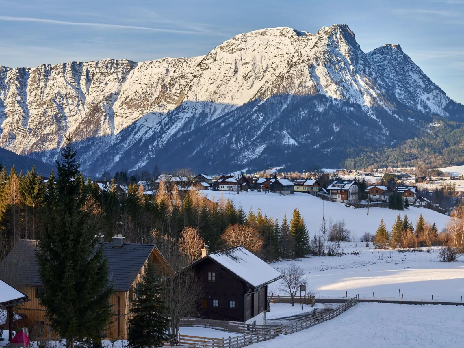 Erhöhte und ruhige Lage am Ortsrand von Bad Aussee - Image-tags.info
