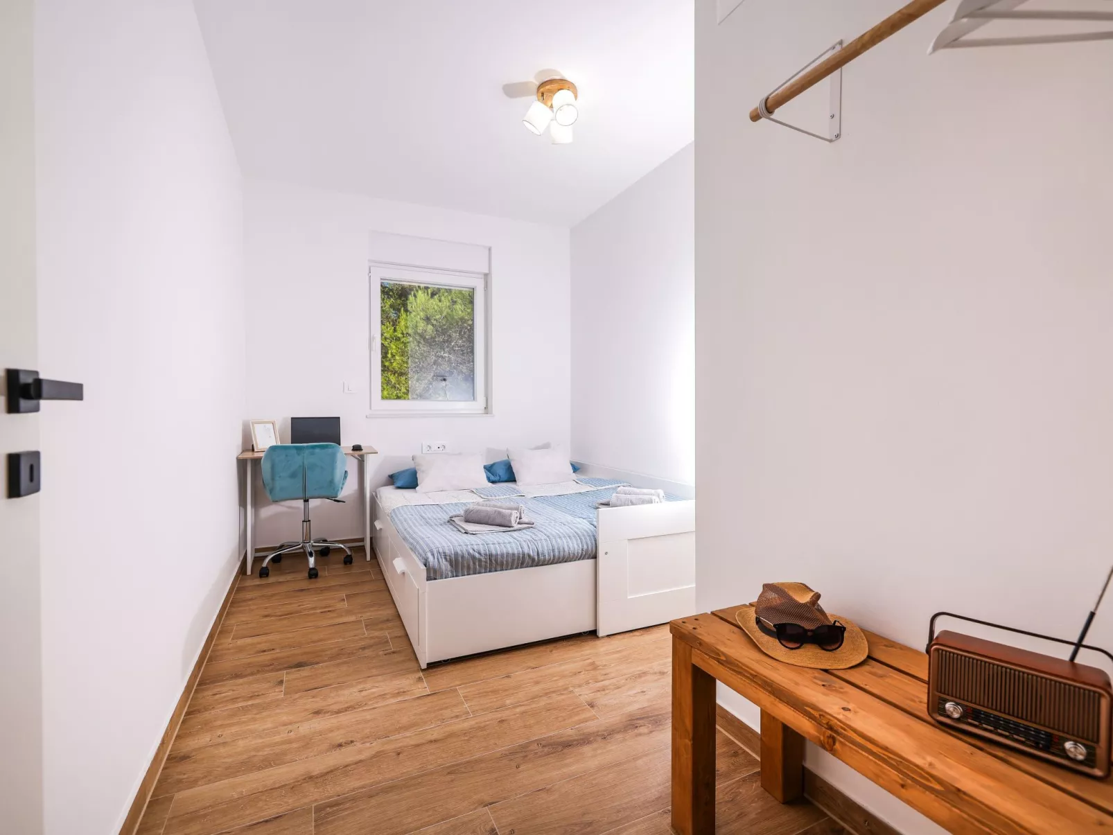 ELA Apartment - Image-tags.info