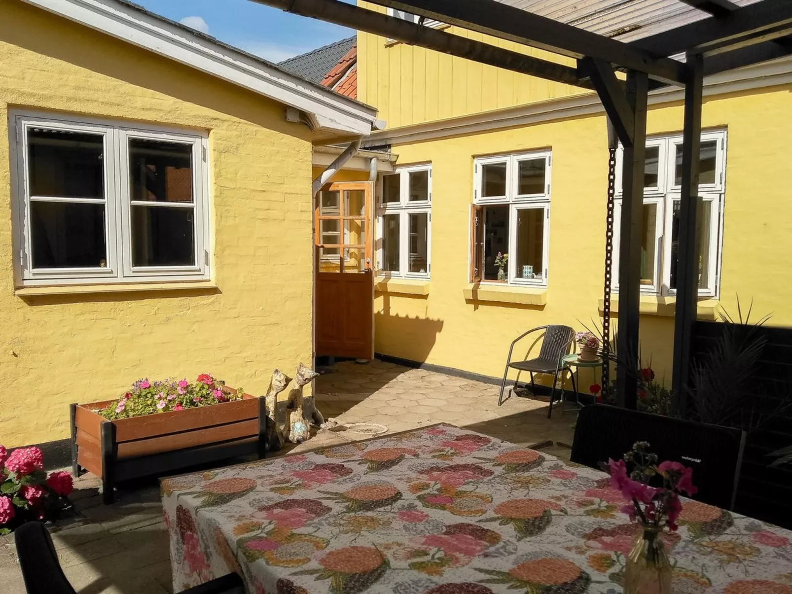 "Noreen" - 500m from the sea - Buiten