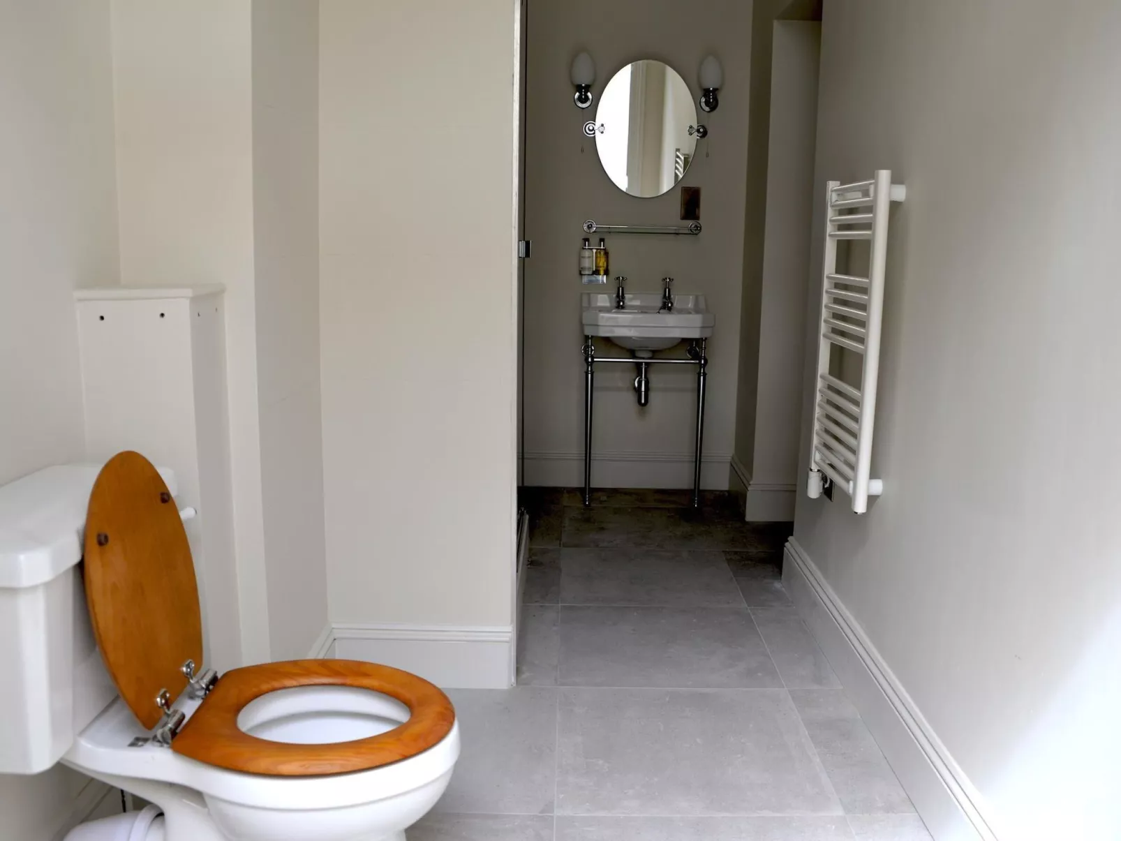 Große Ferienwohnung in Barbican mit Terrasse-Image-tags.info