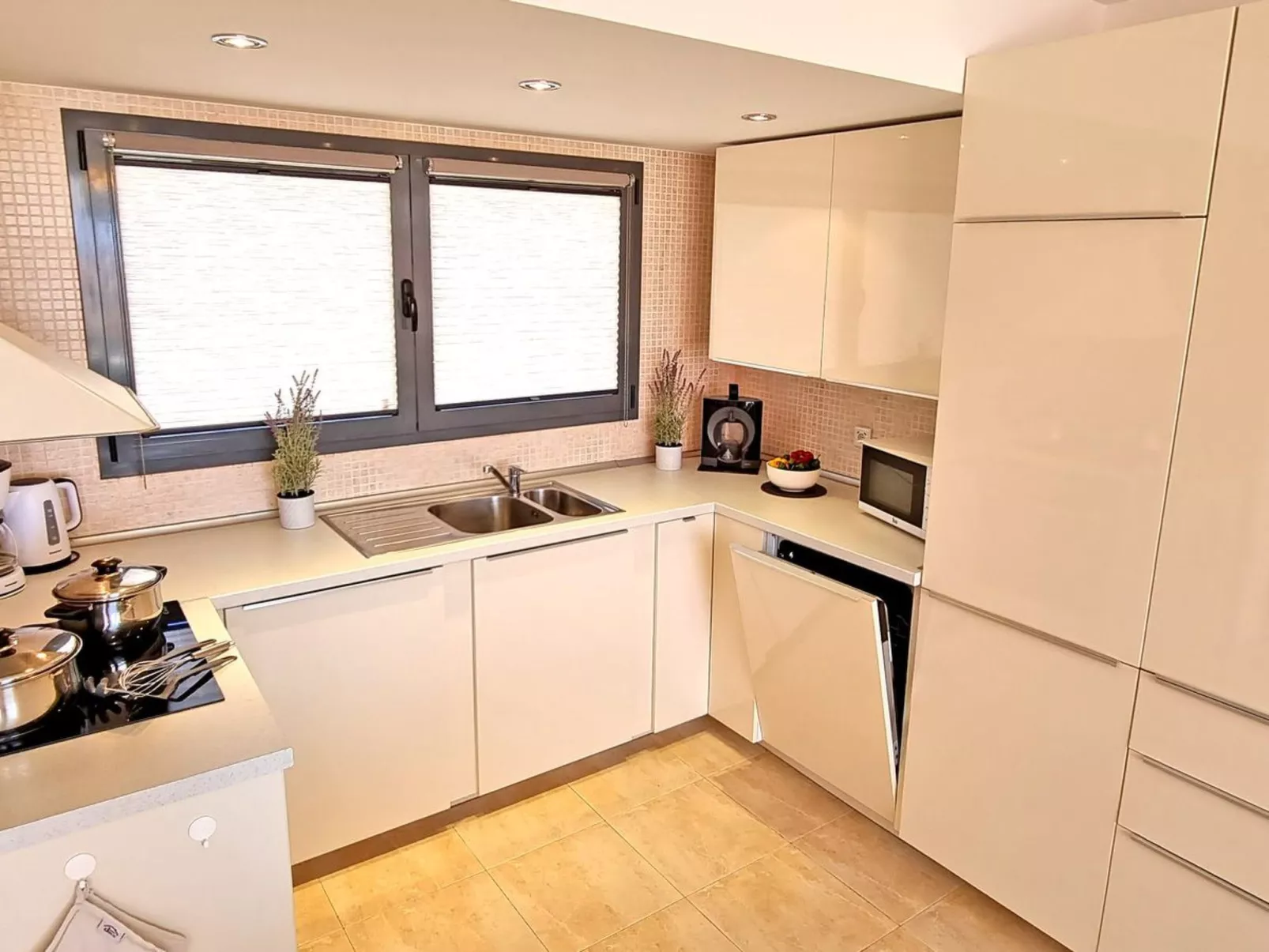 In Castillo Caleta De Fuste mit Großer Terrasse und Panoramablick - Image-tags.info