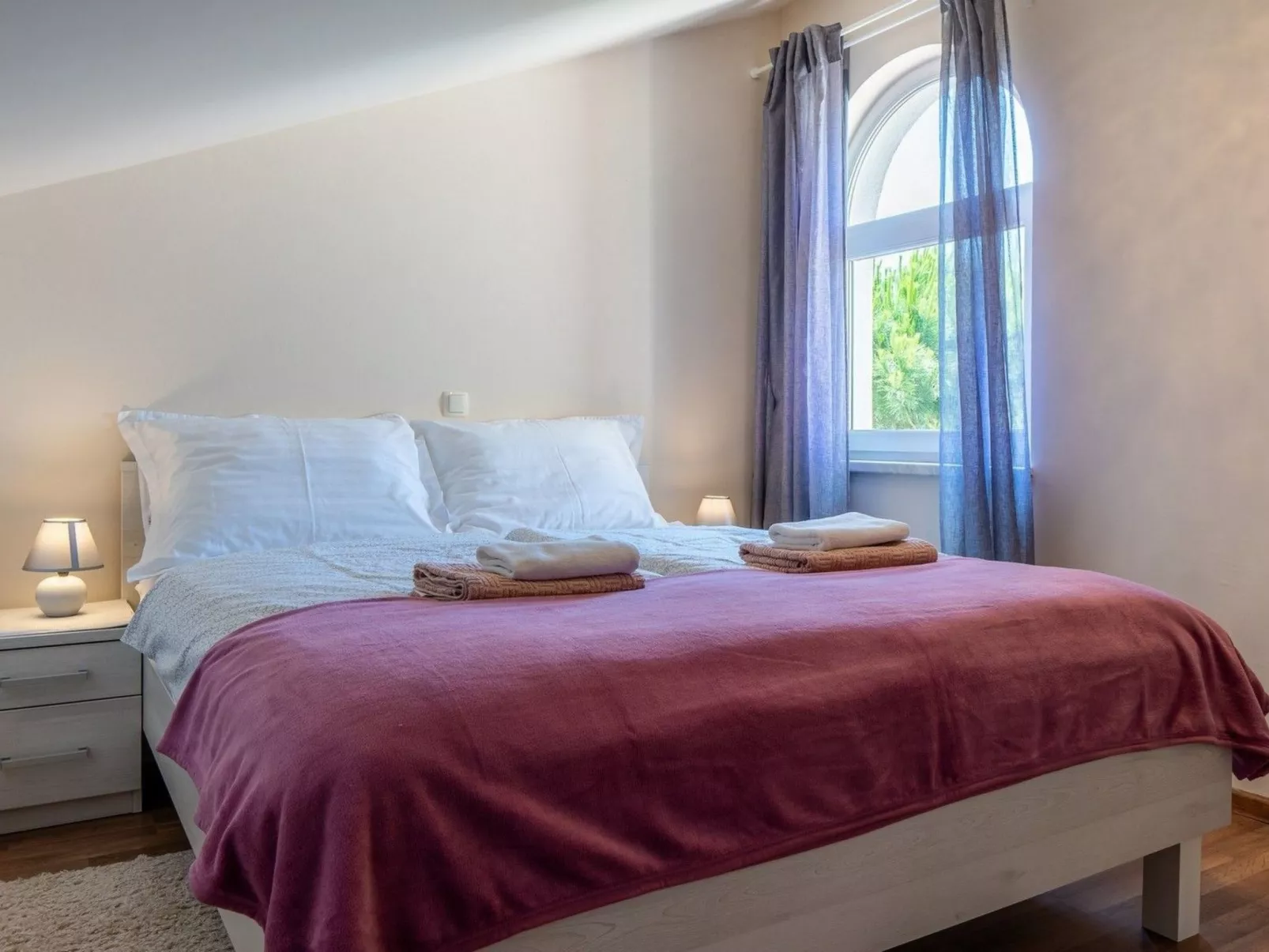 Apartment Sum mora 1 - Image-tags.info