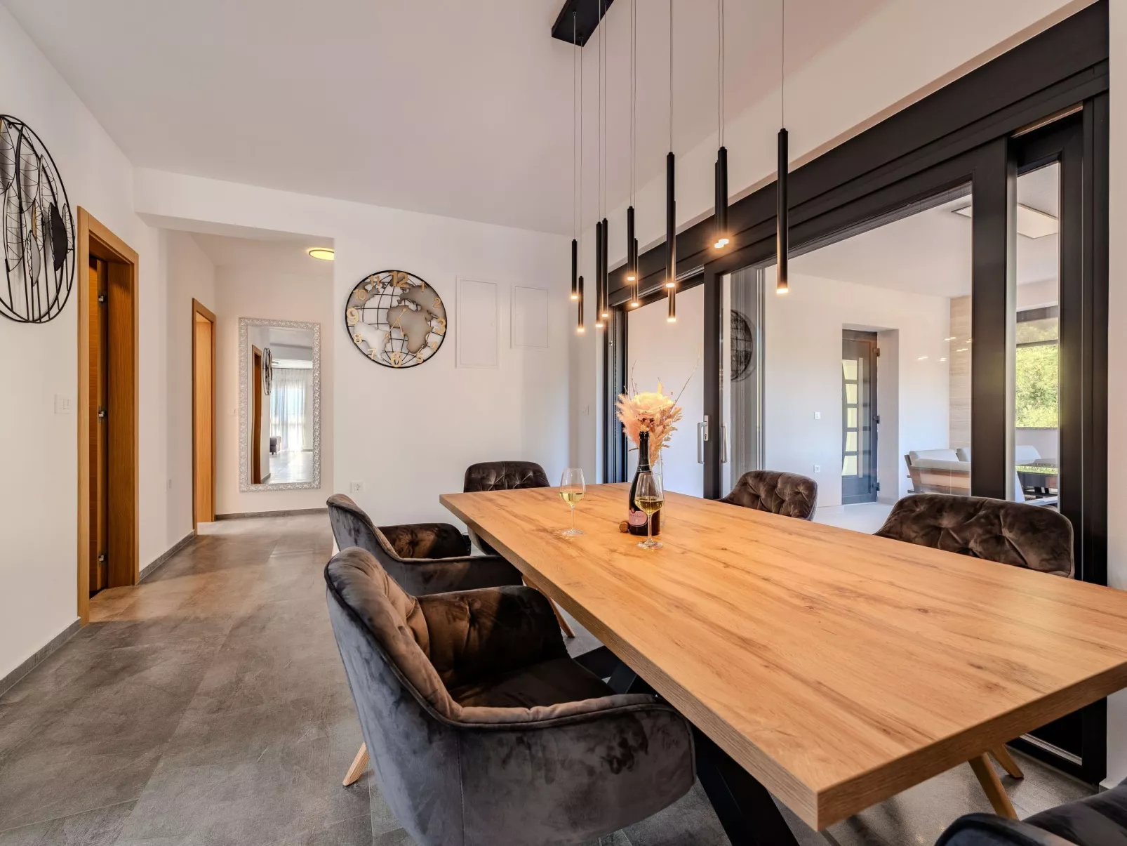 Apartment Royal 2 - Image-tags.info