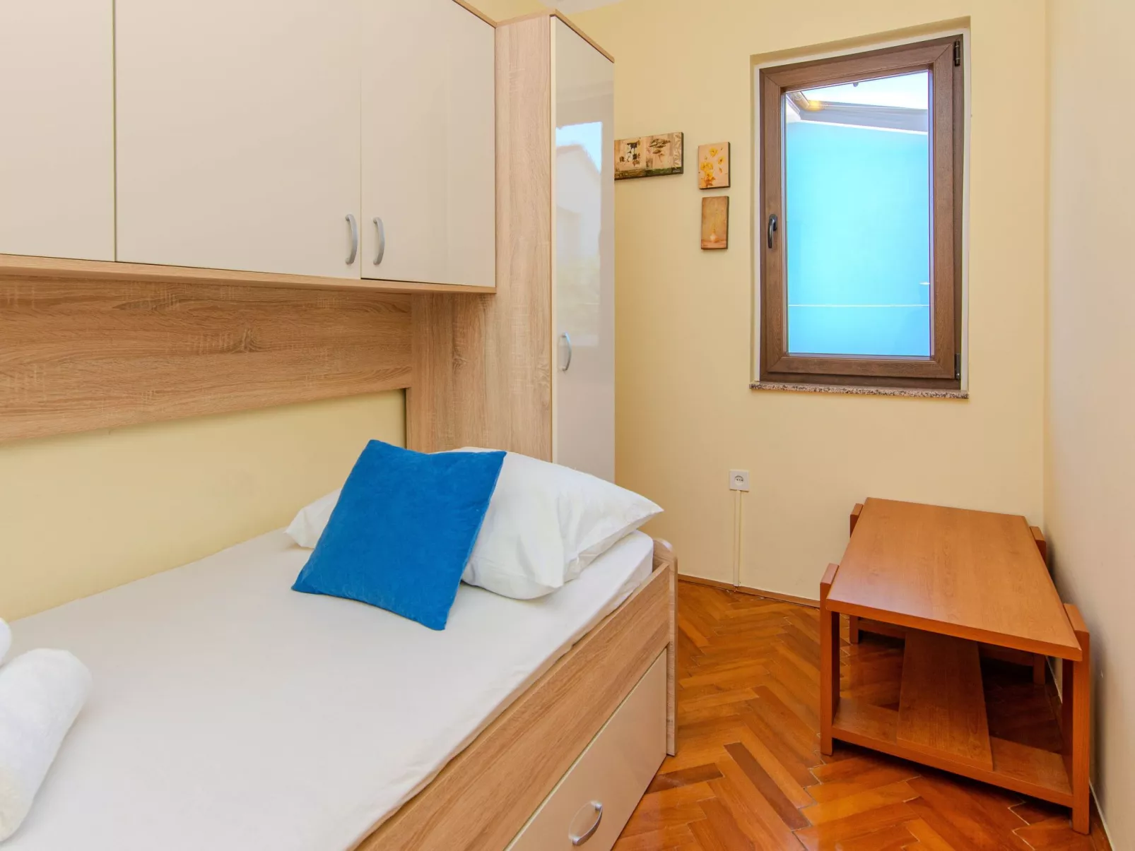 Holiday home Suric - Image-tags.info