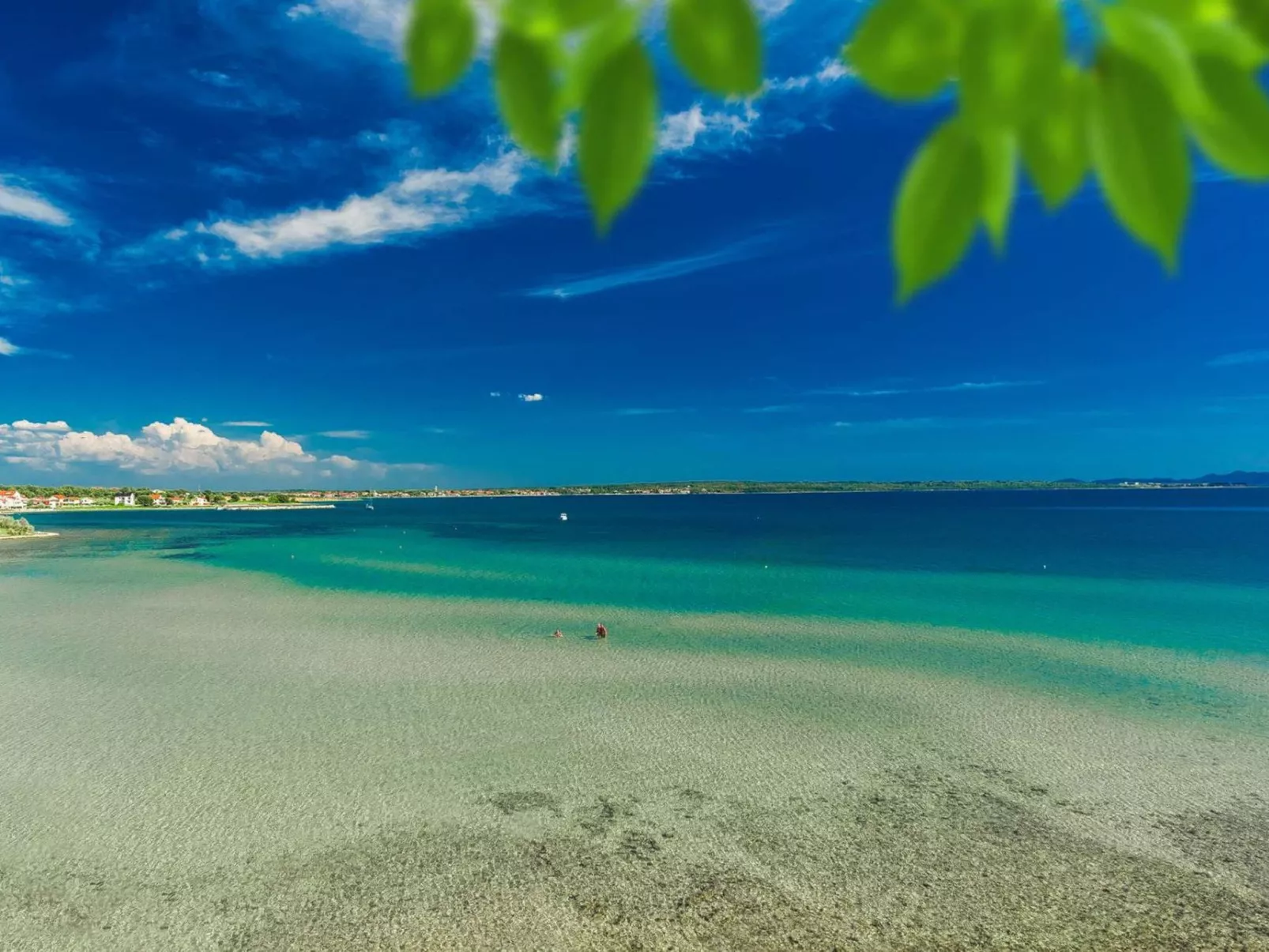 Steinvilla mit Pool, Meerblick, Nähe Sandstrand - Image-tags.info