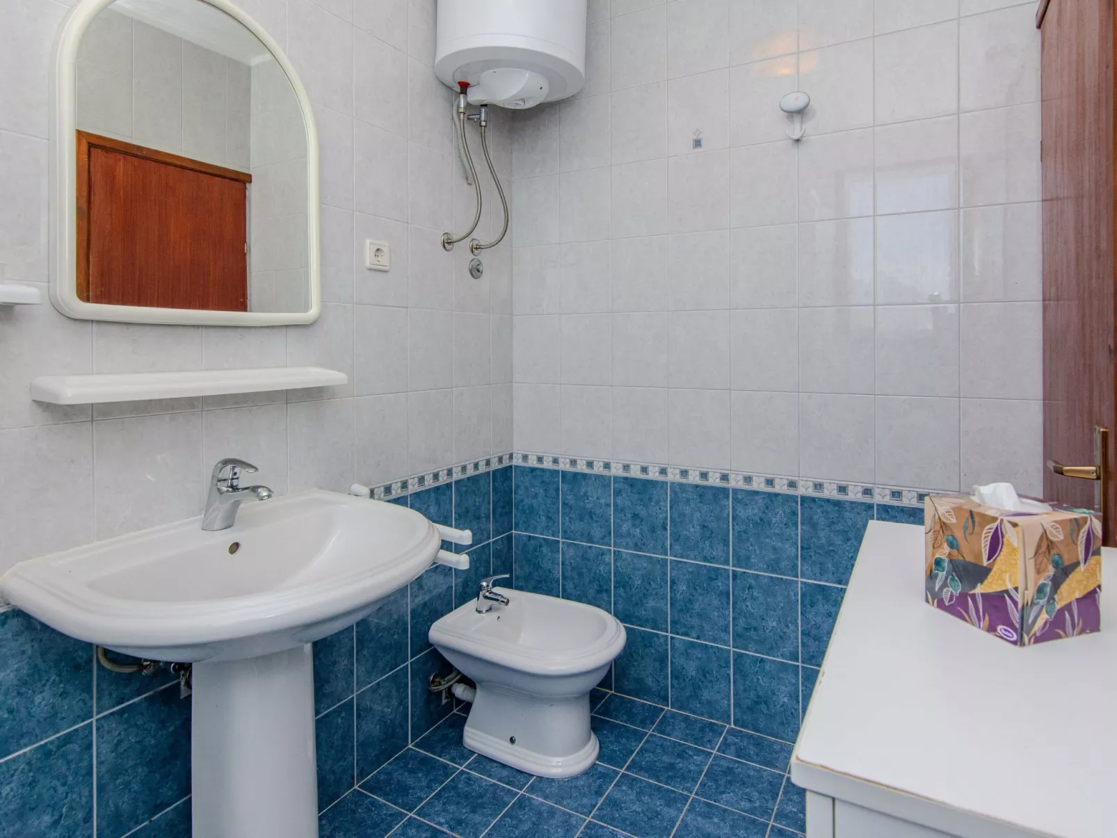 Apartment Kurta 1 - Image-tags.info