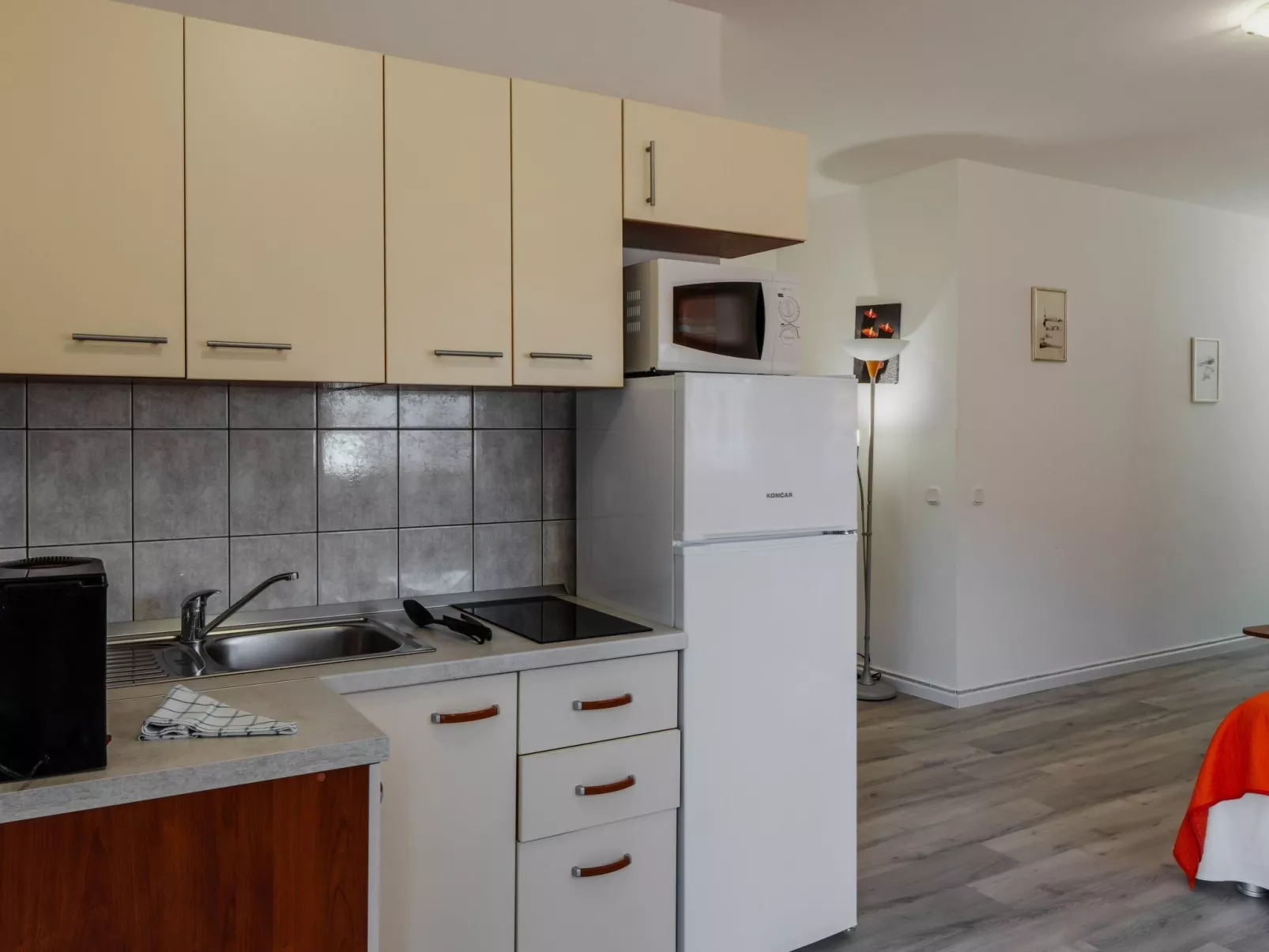 Apartment TT 1 - Image-tags.info